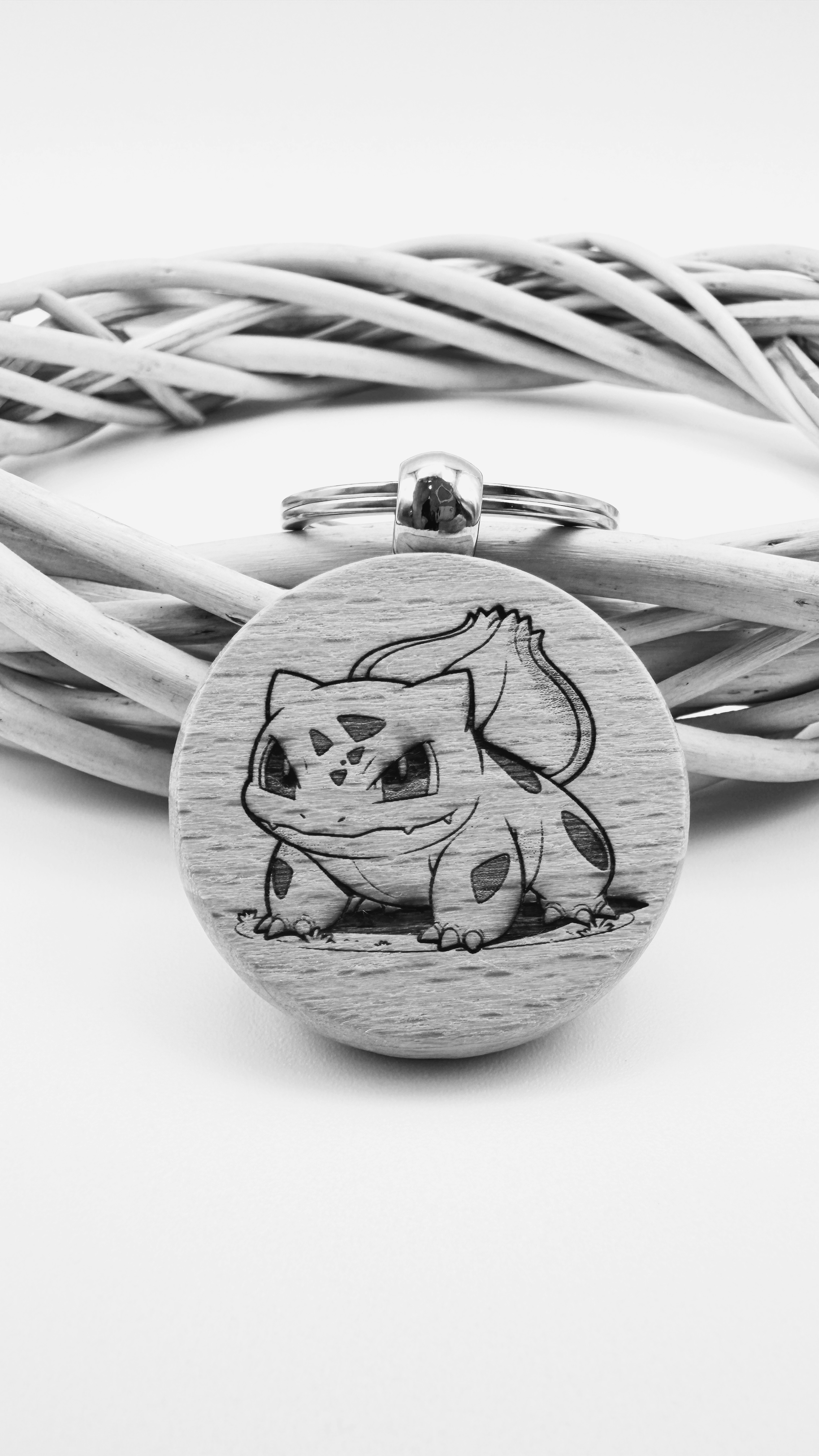 Bulbasaur Pokemon - Portachiavi in legno inciso 