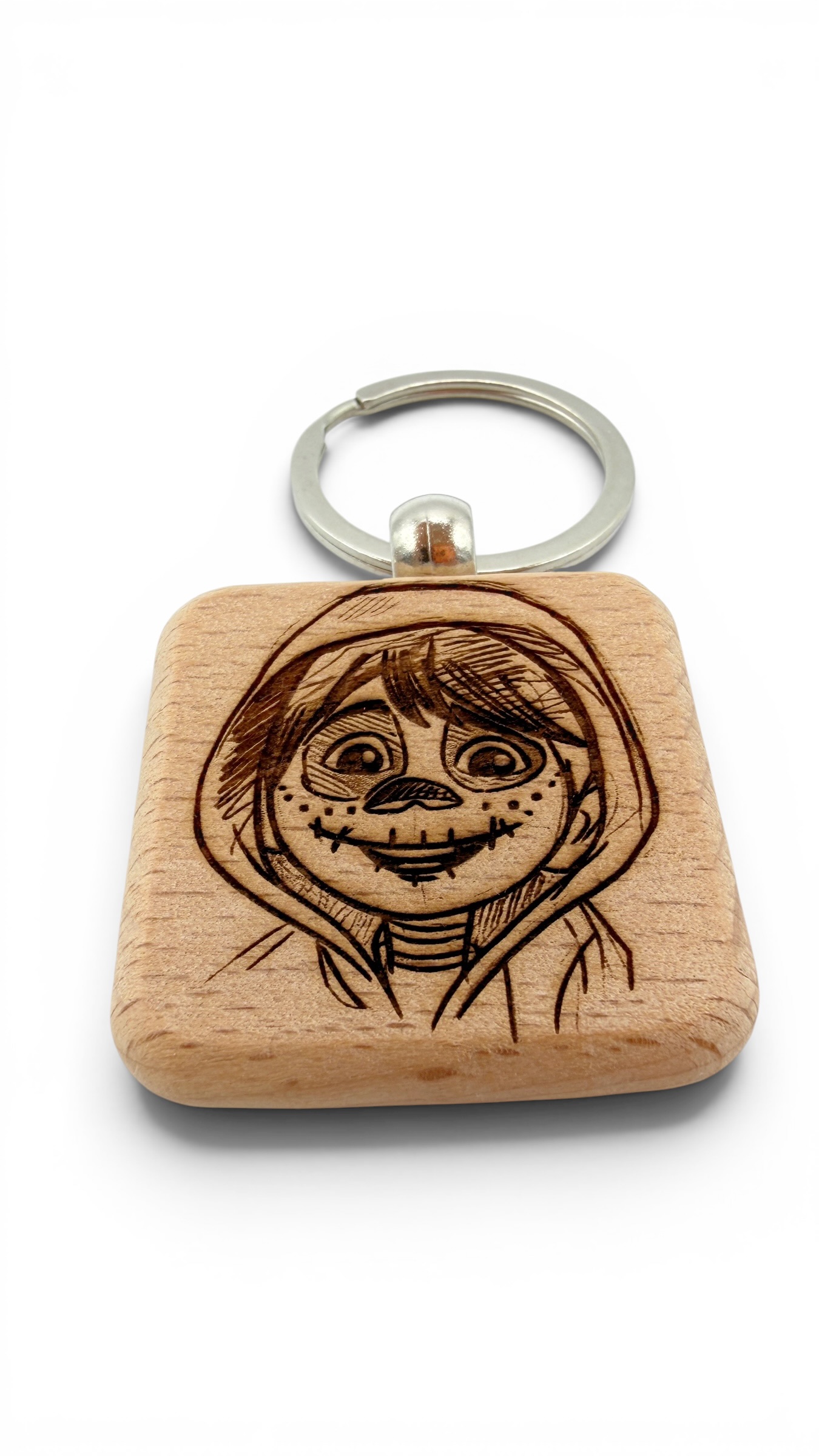 Coco - Portachiavi in legno inciso 