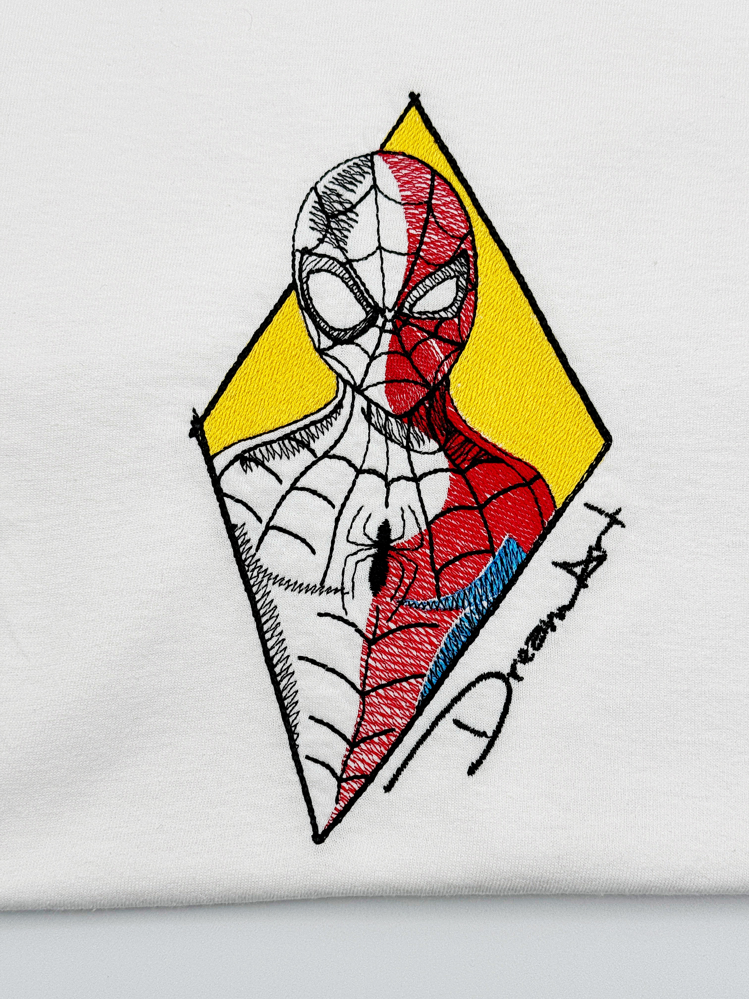 T-Shirt Spiderman Lines Art