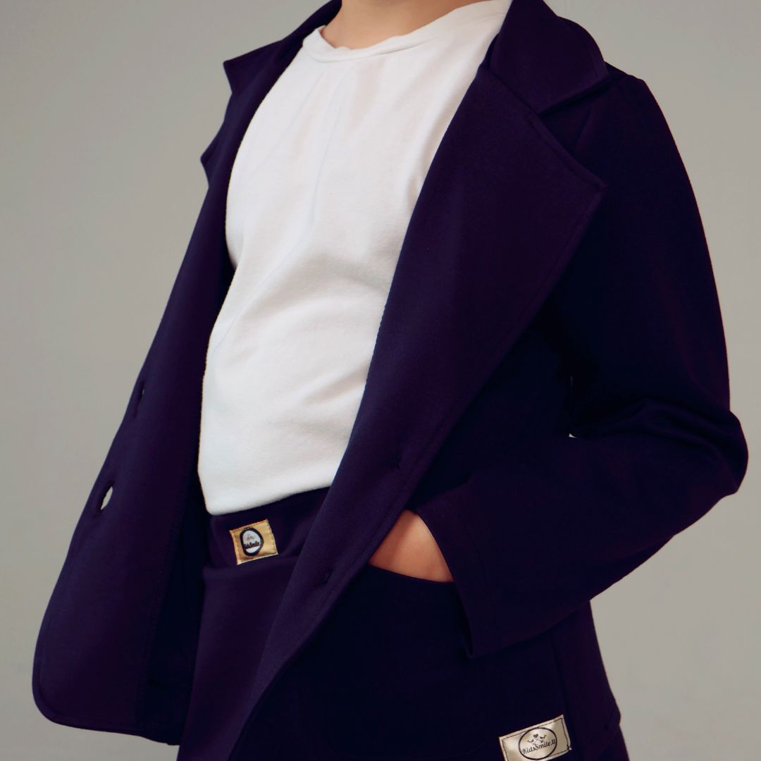 Mėlynas švarkas mergaitei