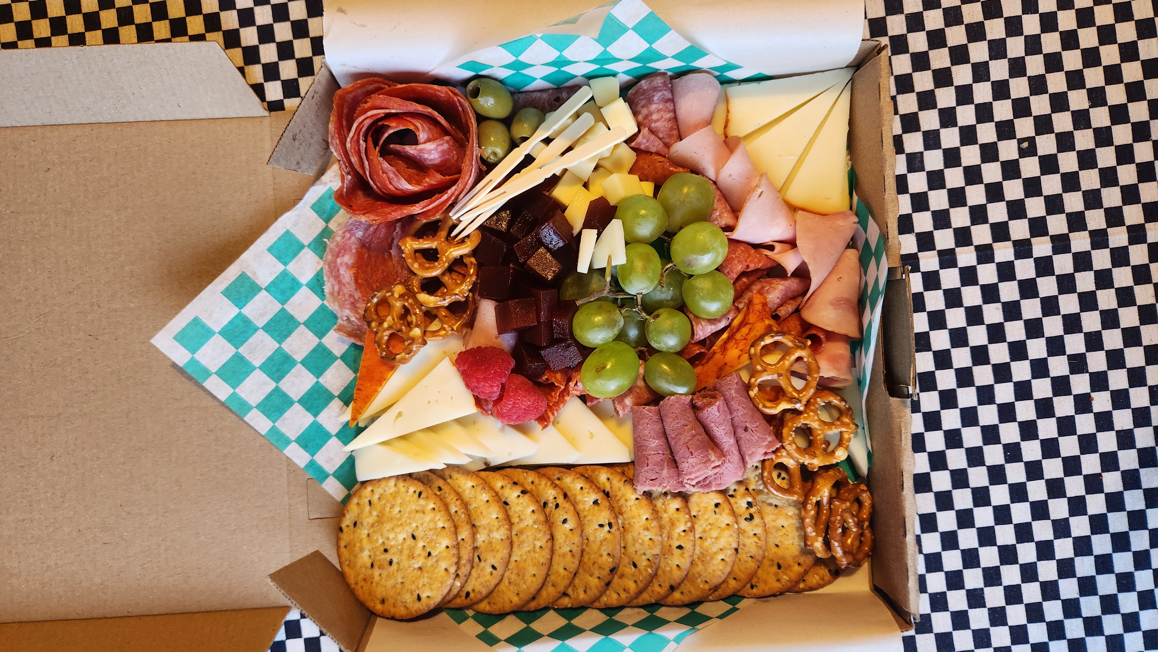 Tabla de carnes y quesos