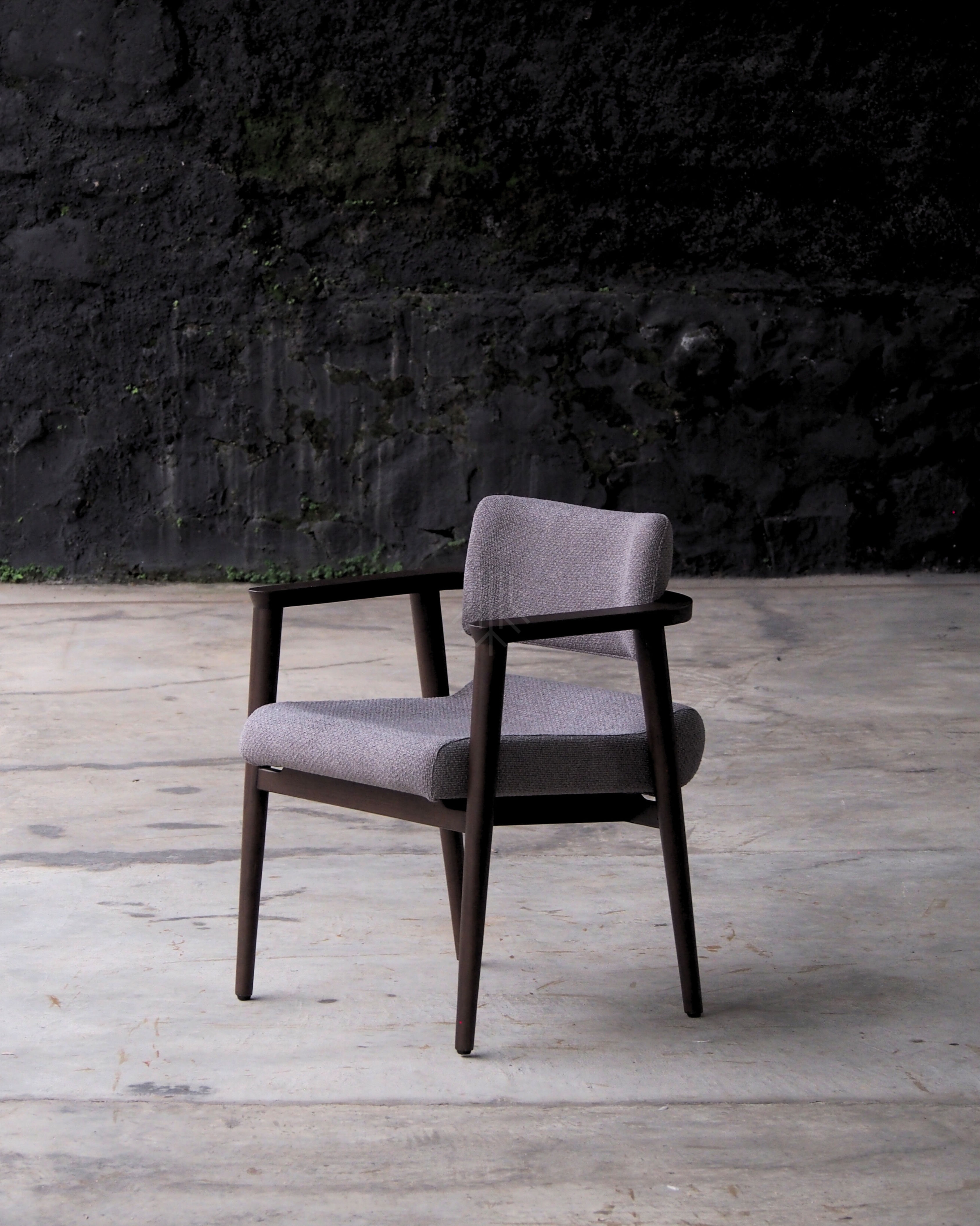 Mutto Armchair
