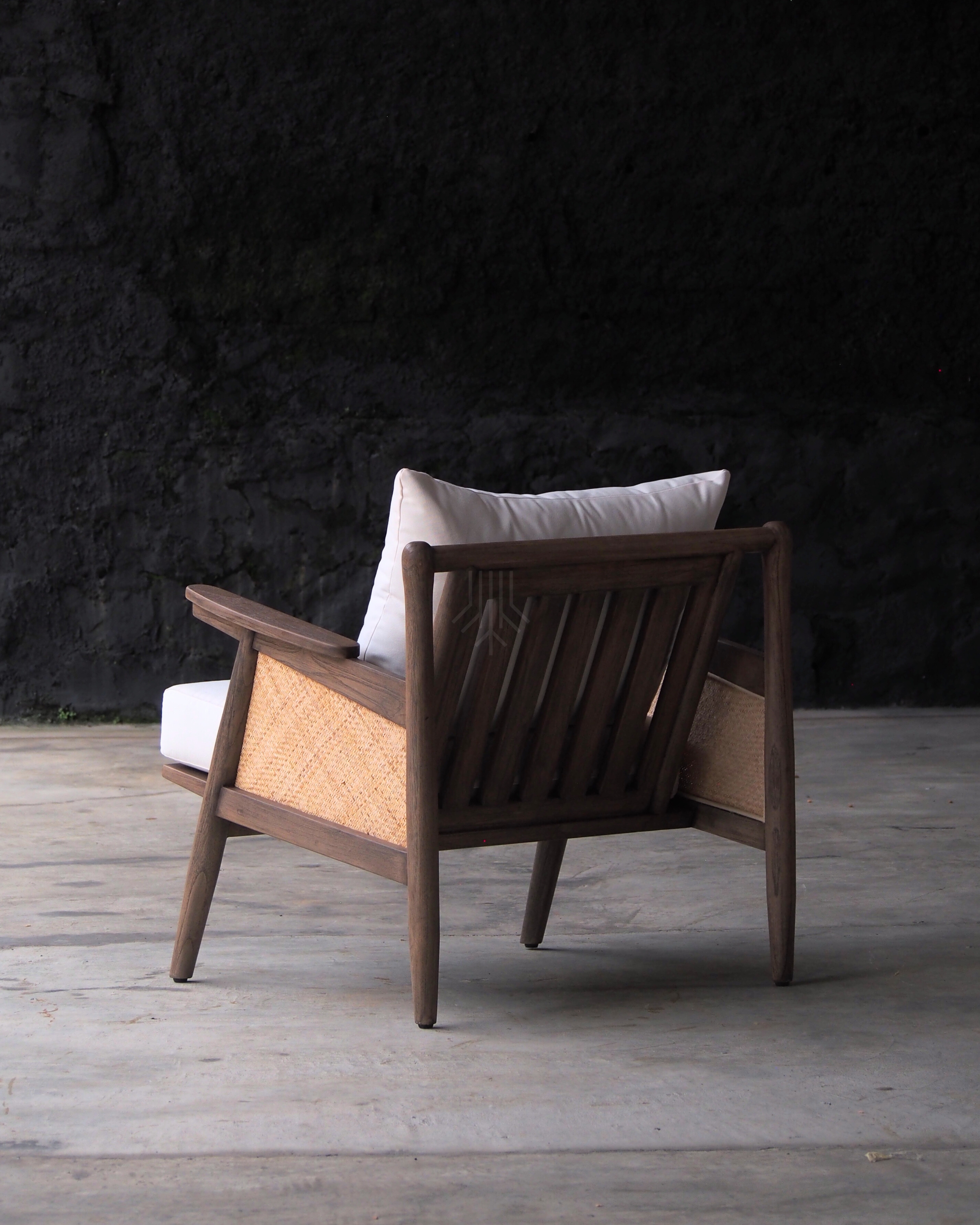 Javas Armchair 