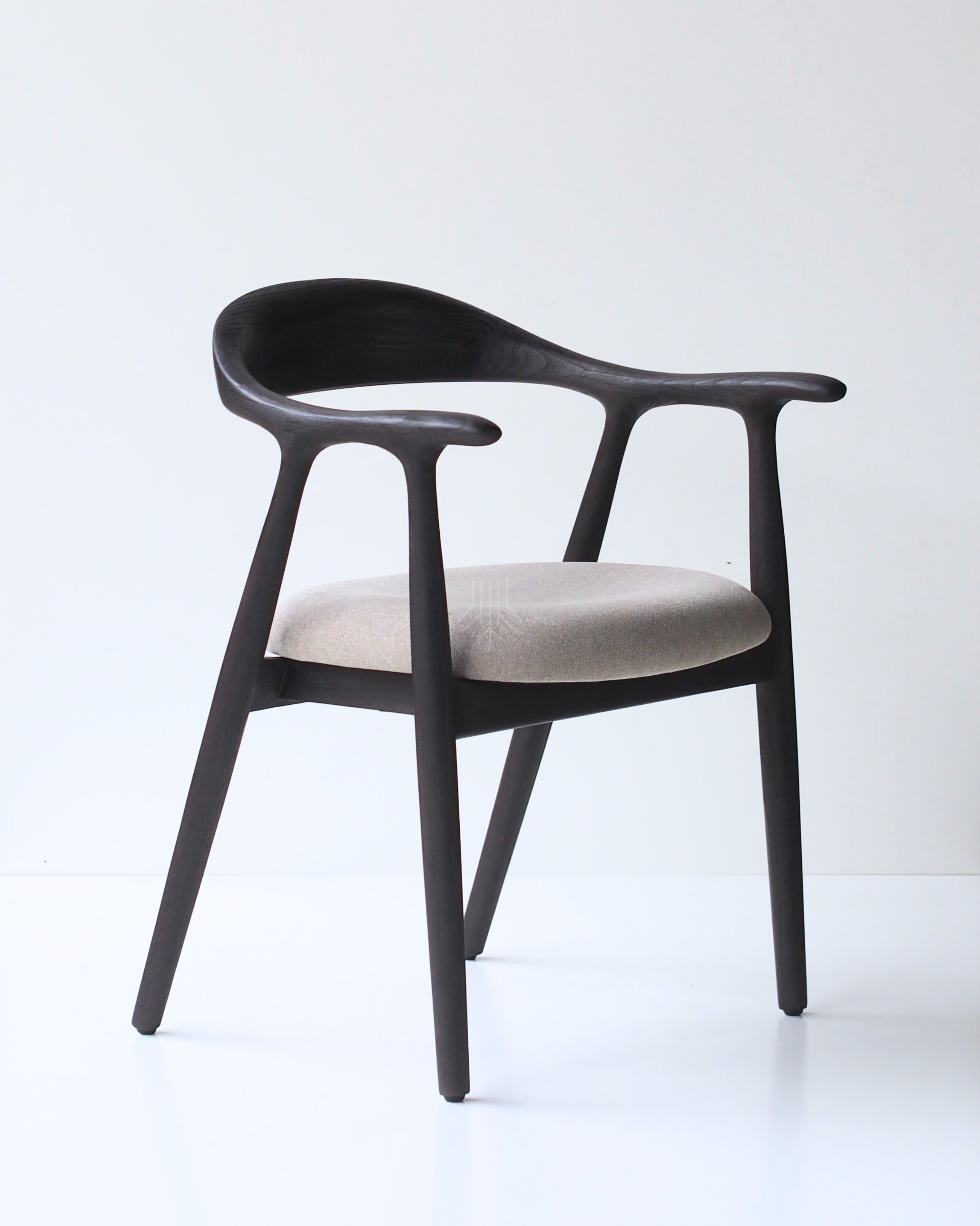 Roma Chair with Seat