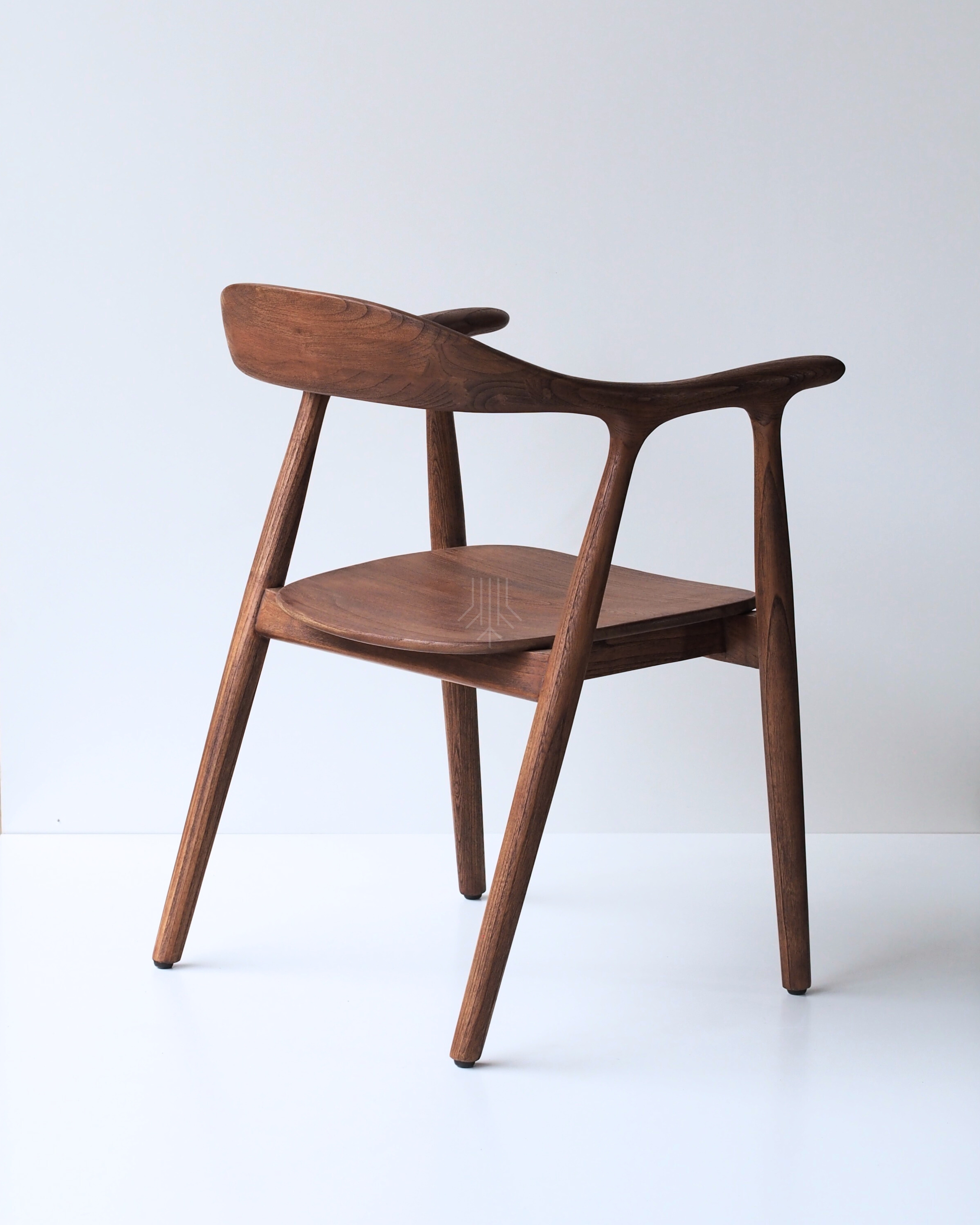 Roma Chair Spesial Walnut