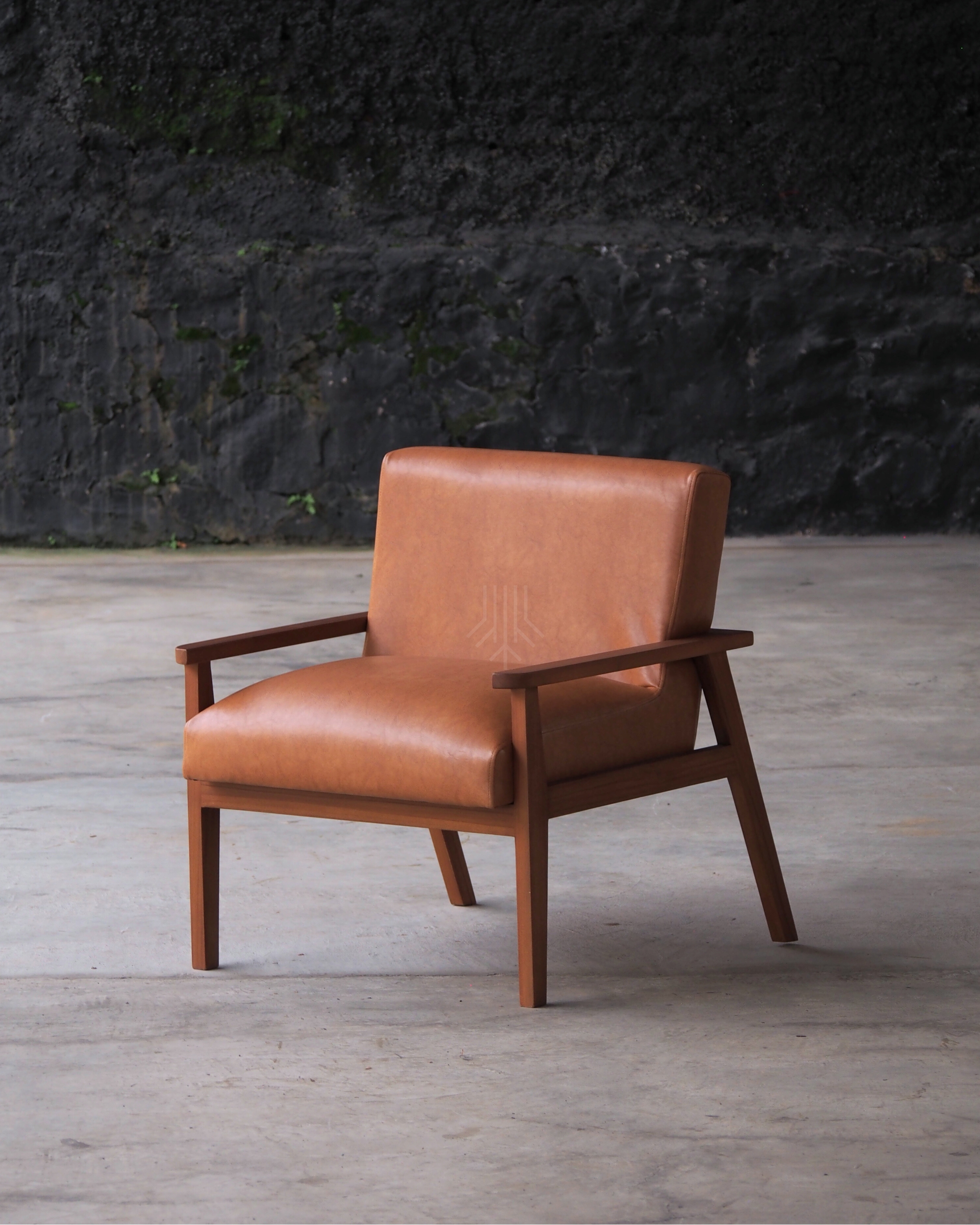 Aurea Armchair