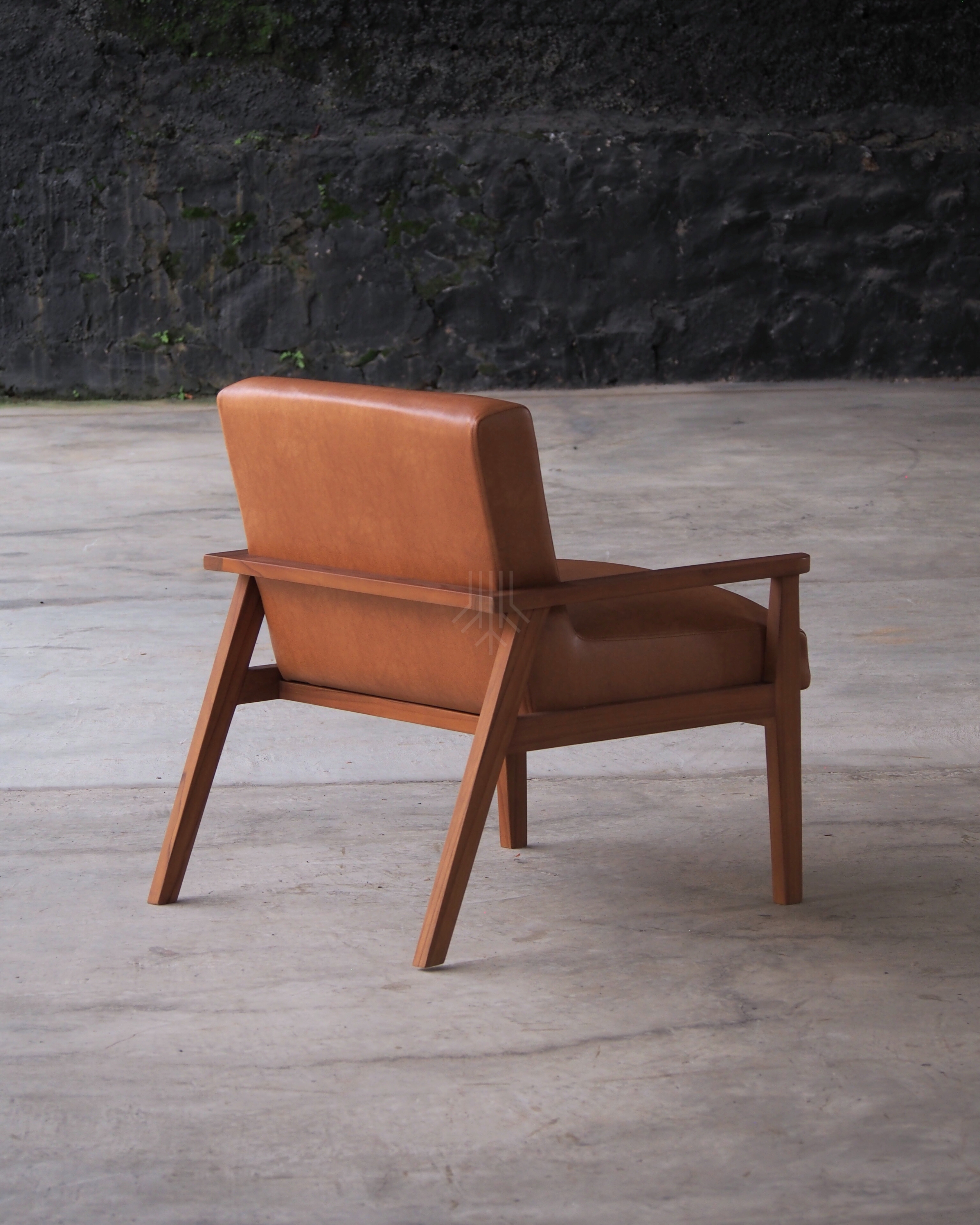 Aurea Armchair