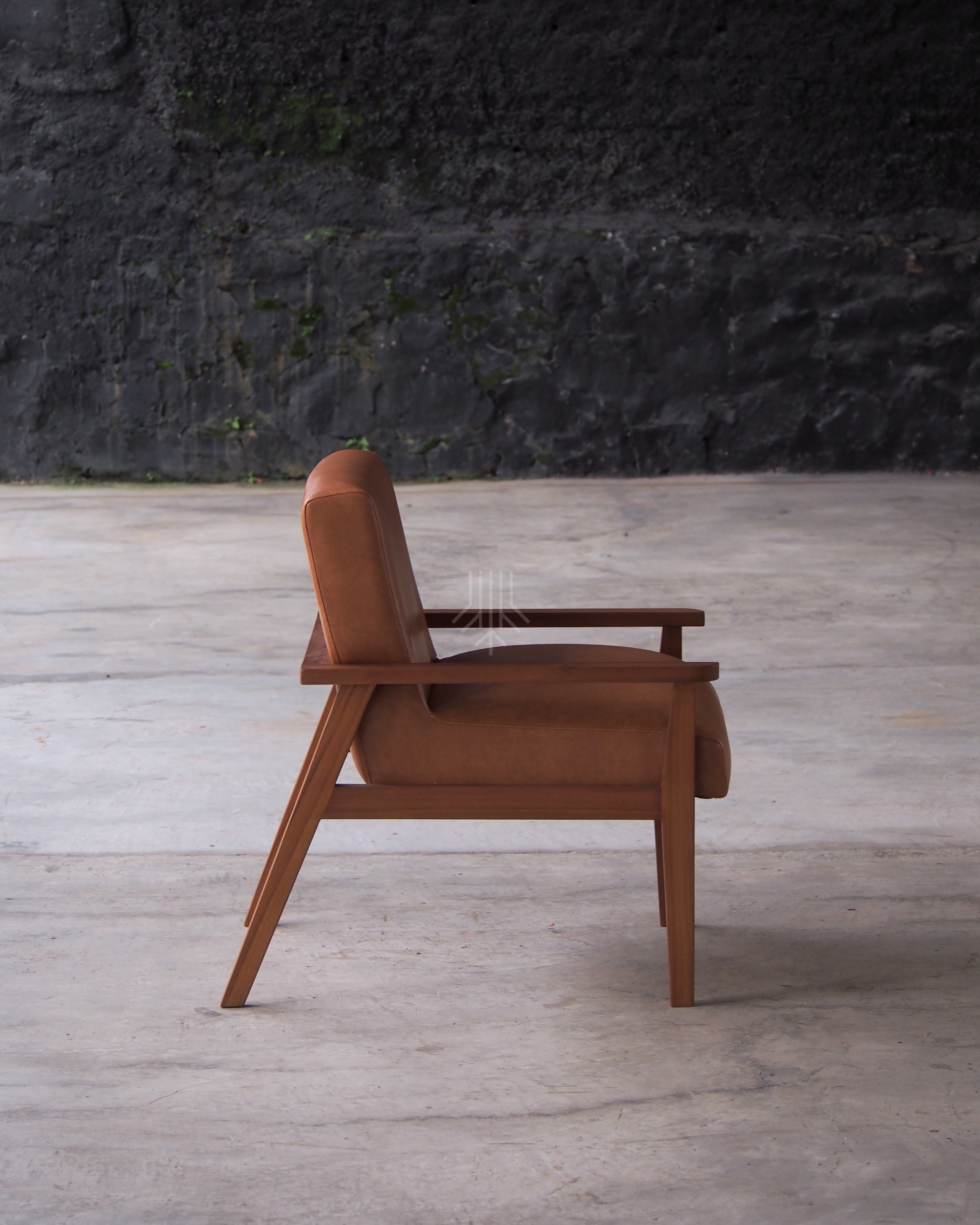 Aurea Armchair