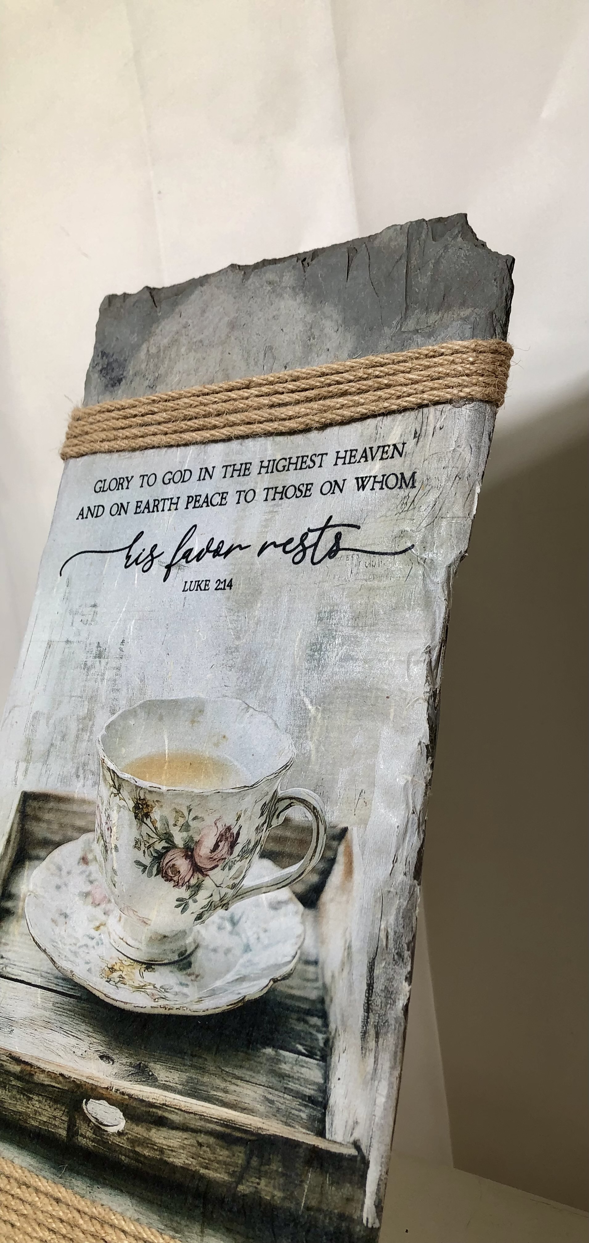 Handcrafted Slate Wall Decor, Luke 2:14, Farmhouse Teacup on Tray, 8x16 inches