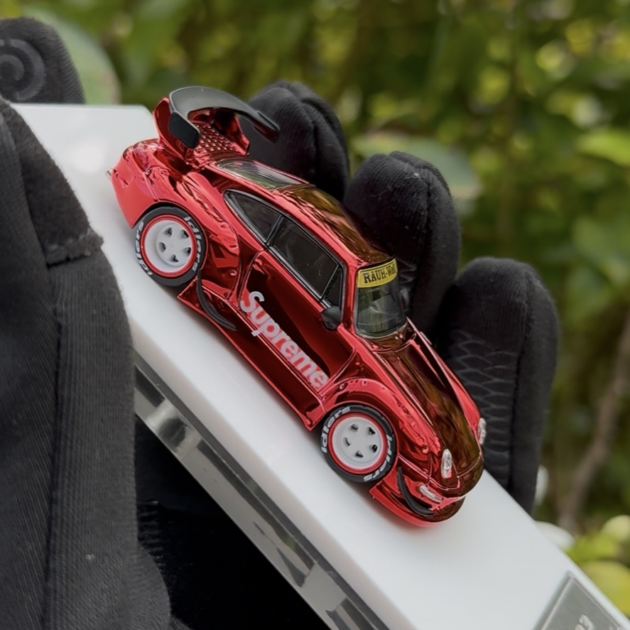 Porsche Supreme Electroplated Red