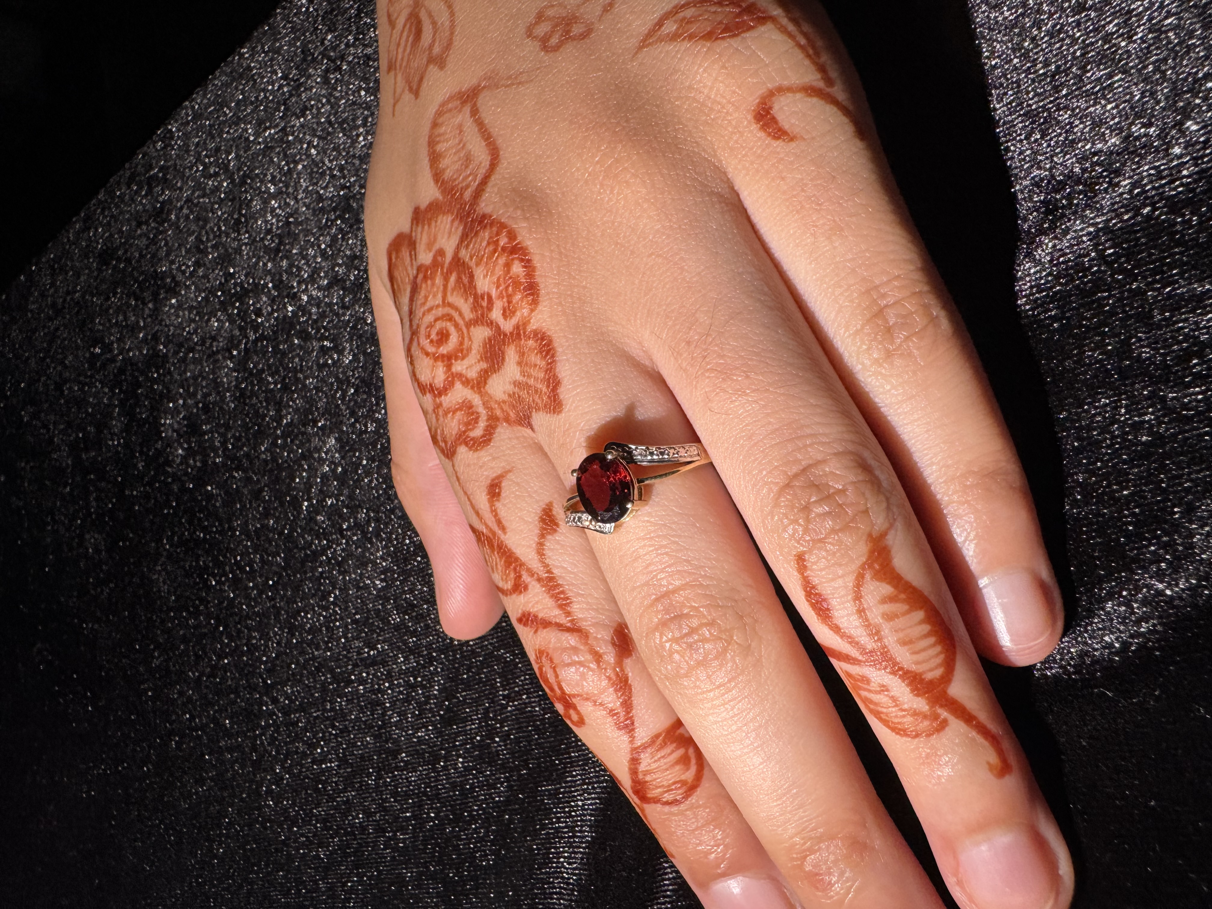 Exquisite 9ct Gold Tourmaline & Diamond Pendant and Ring Set