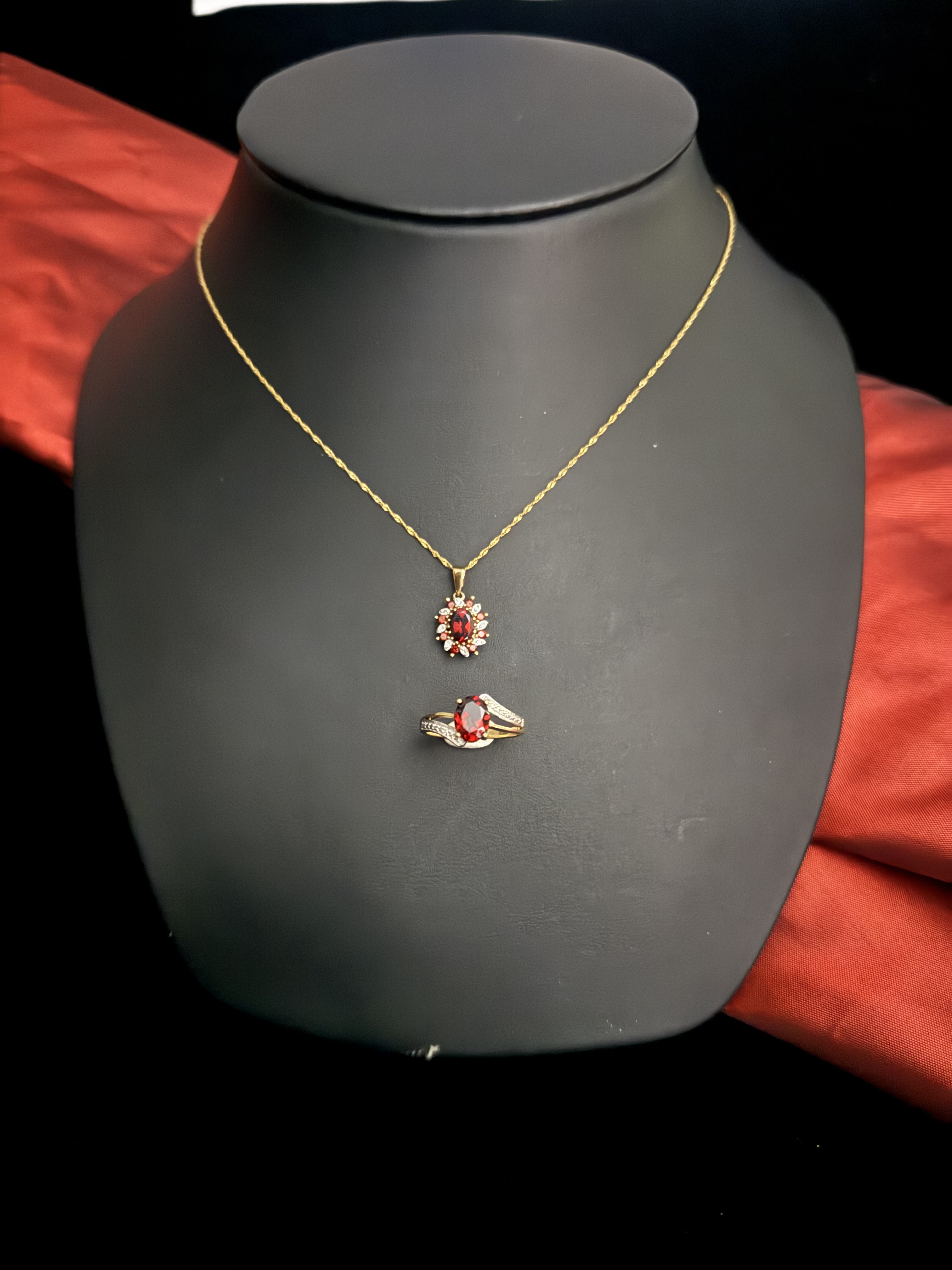 Exquisite 9ct Gold Tourmaline & Diamond Pendant and Ring Set