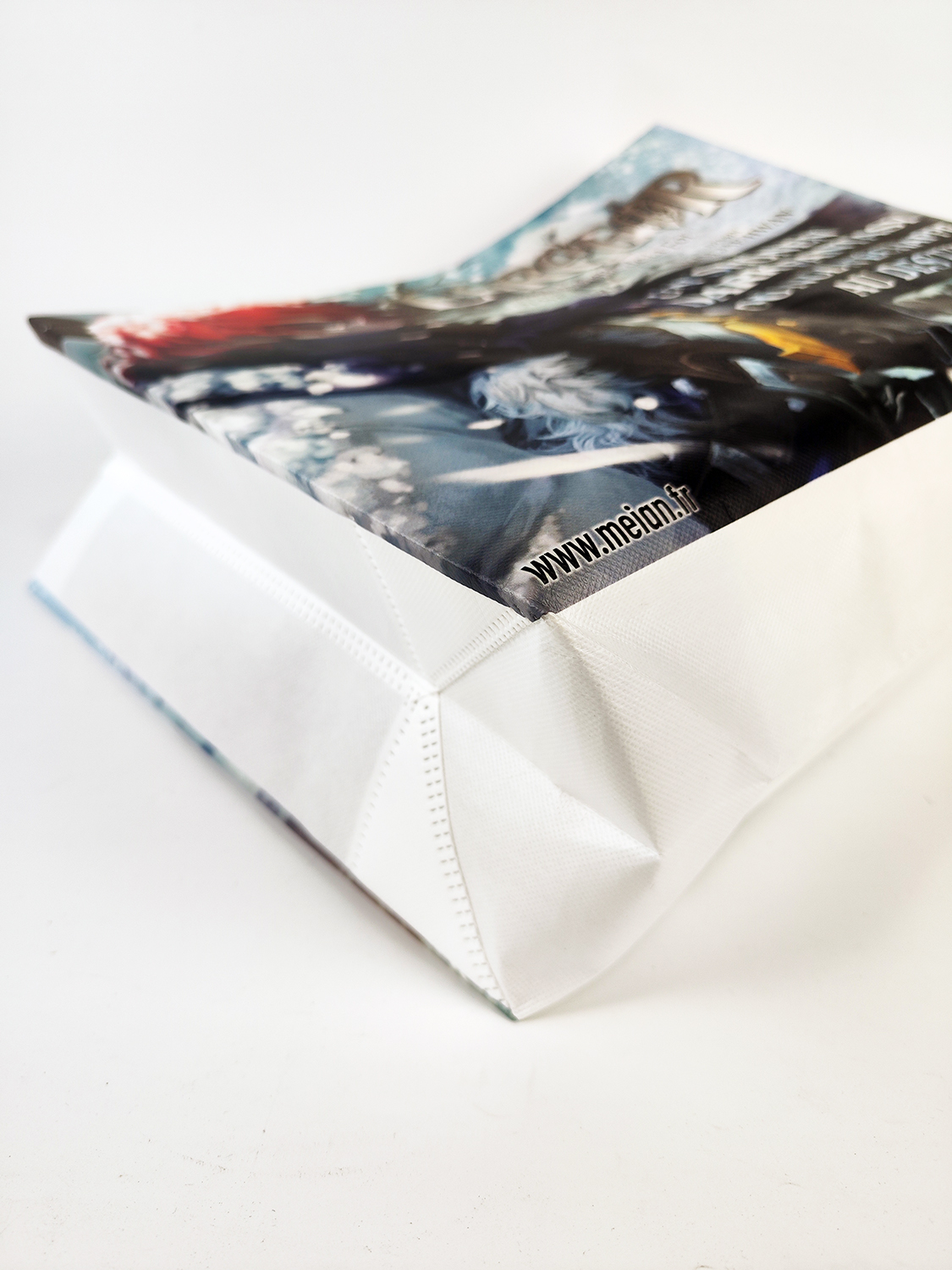 Non-Woven White Luxury Gift Shopping Bag with Handle 