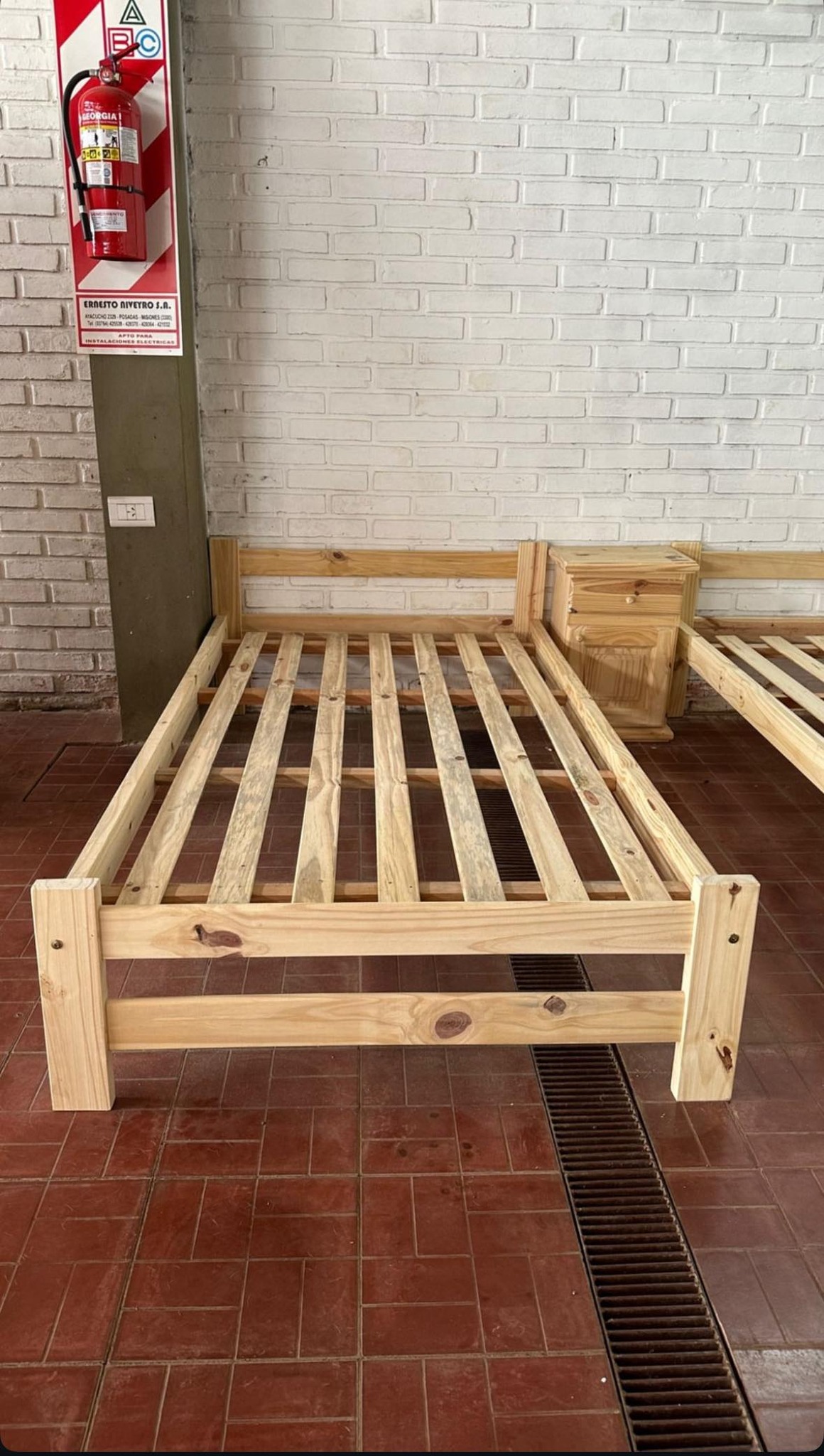 Cama pno macizo 1 plaza