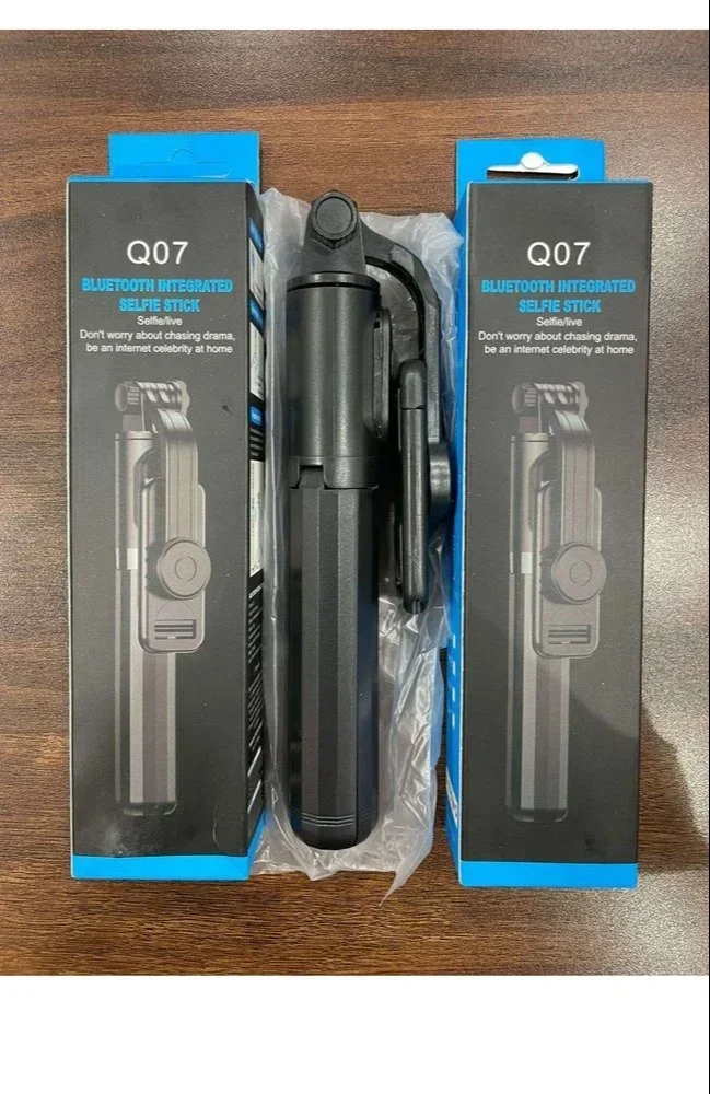Q07 Bluetooth Integrated Selfie Stick