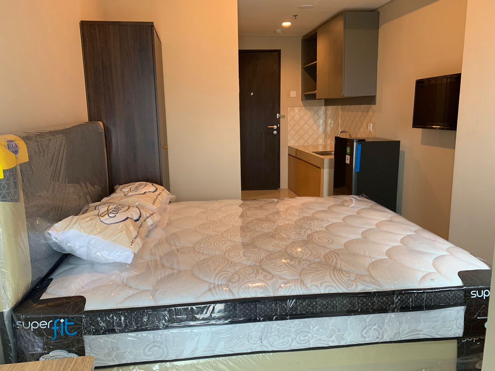 STUDIO FULL FURNISH - 832102PT