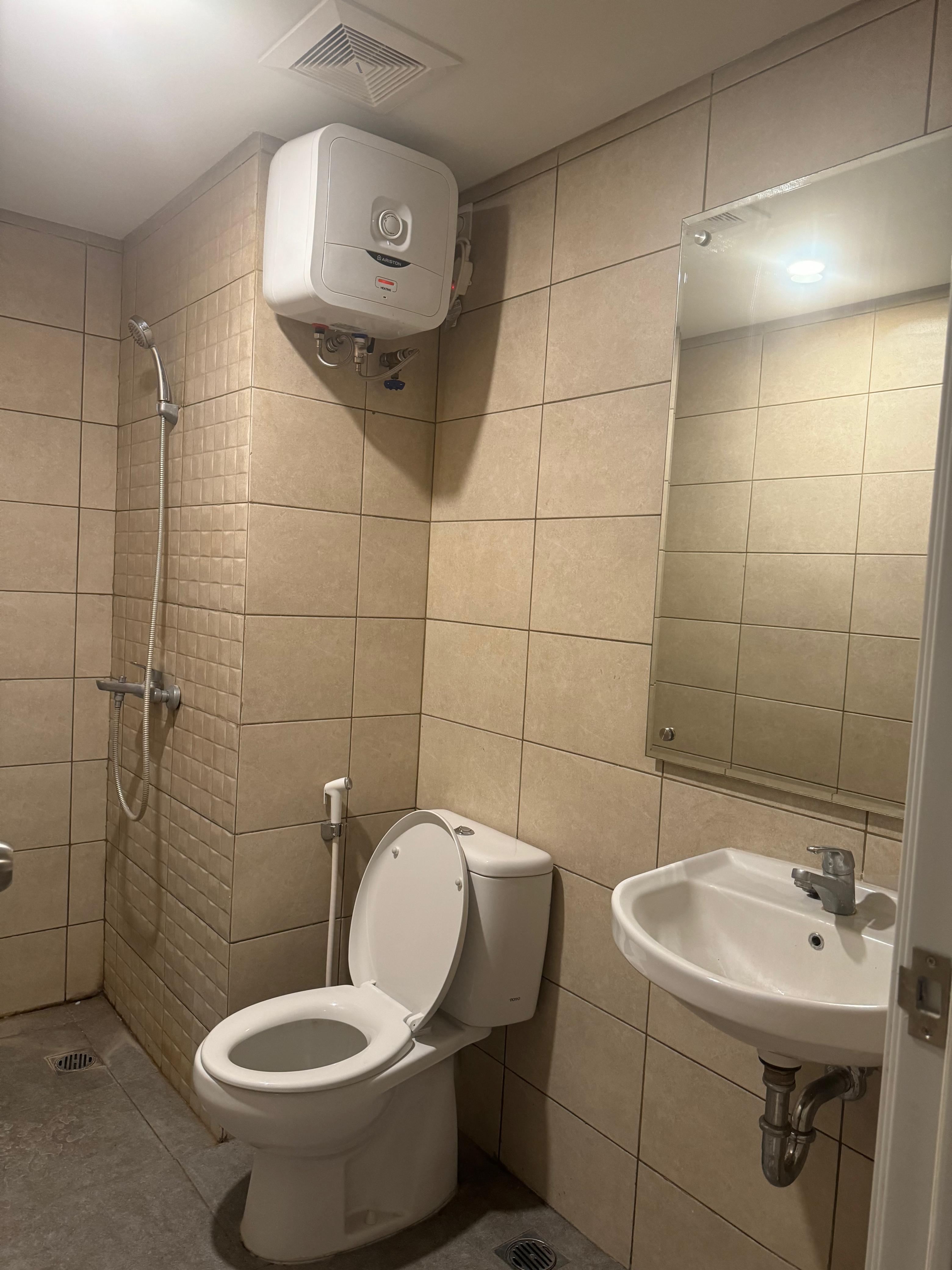 2BR SEMI FURNISH - 653502PT