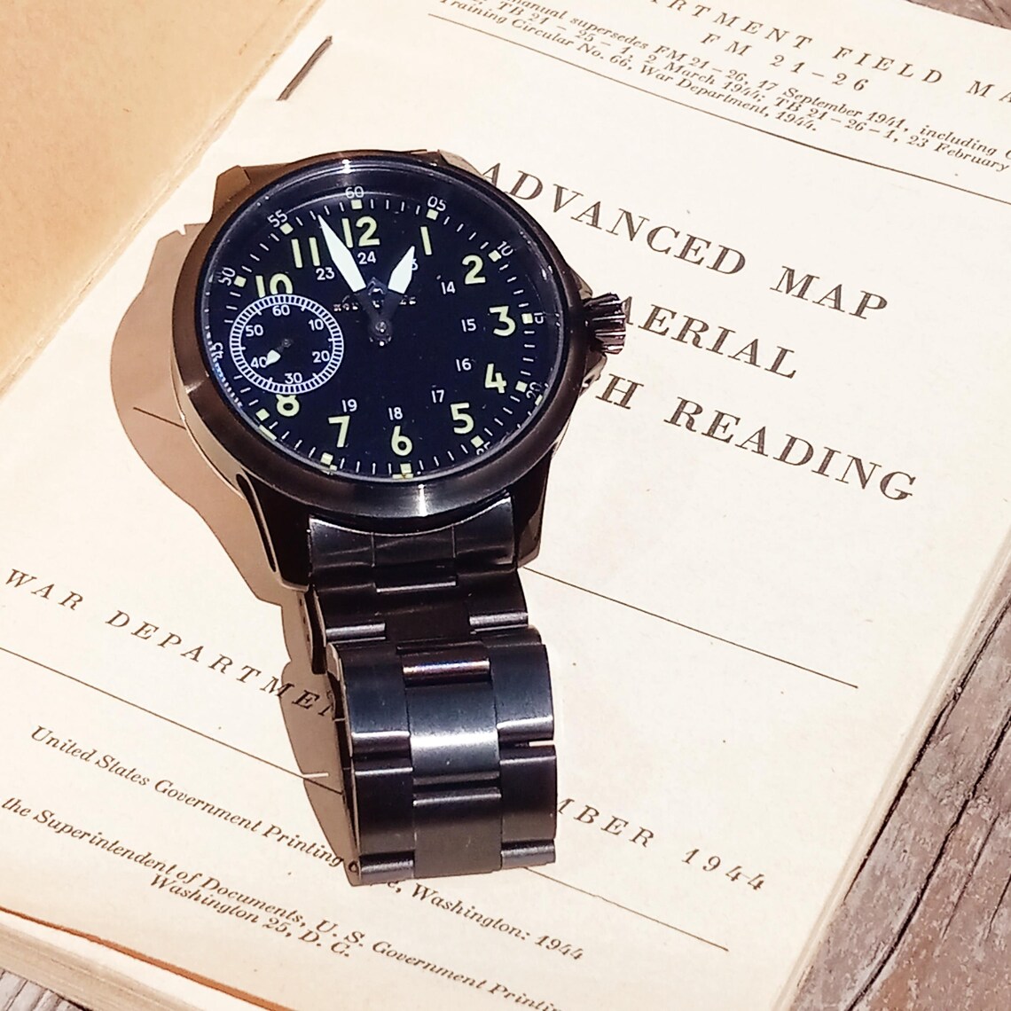 Model 138 - "Aviator" Men's Wristwatch
