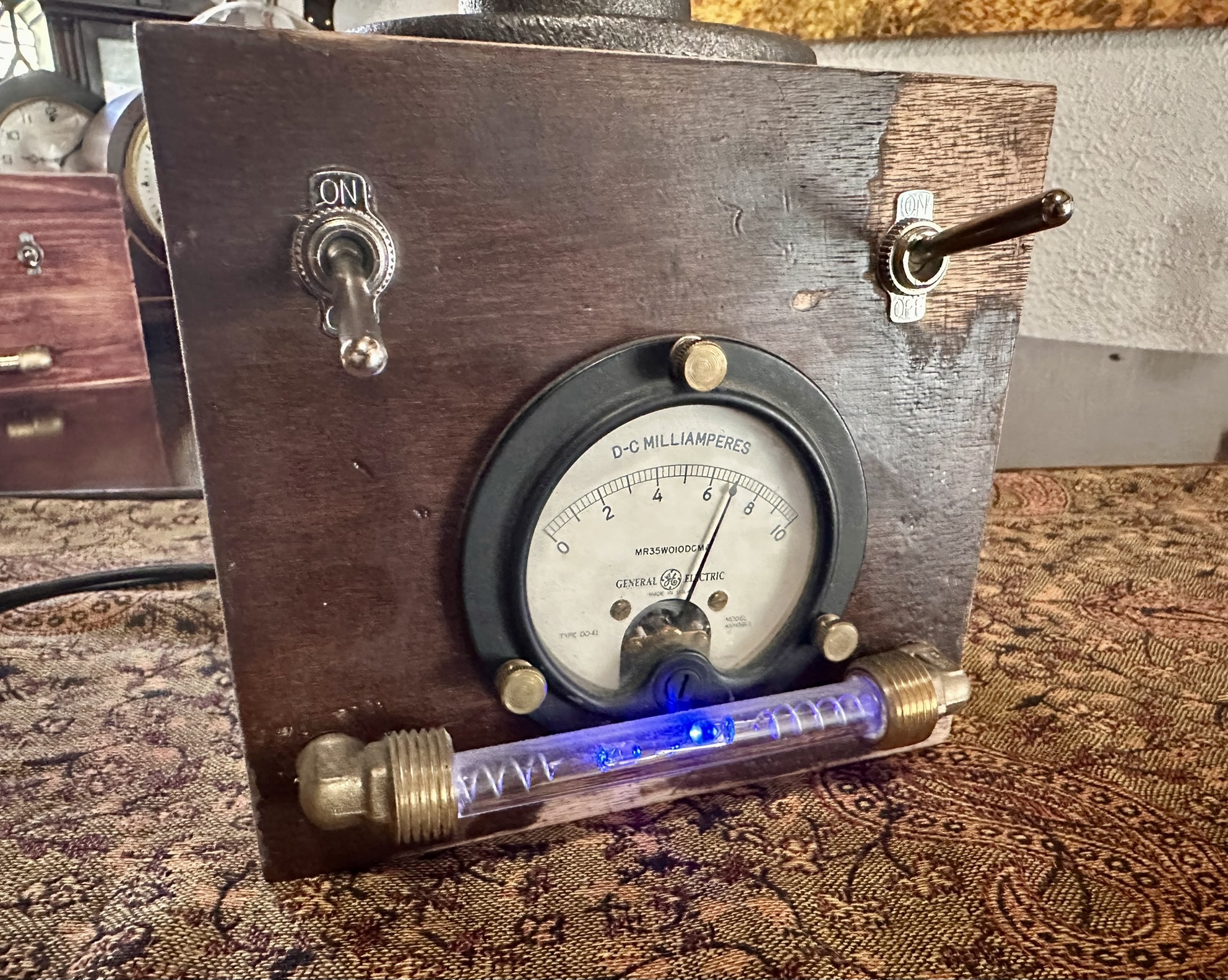 Steampunk Lamp Op. 4