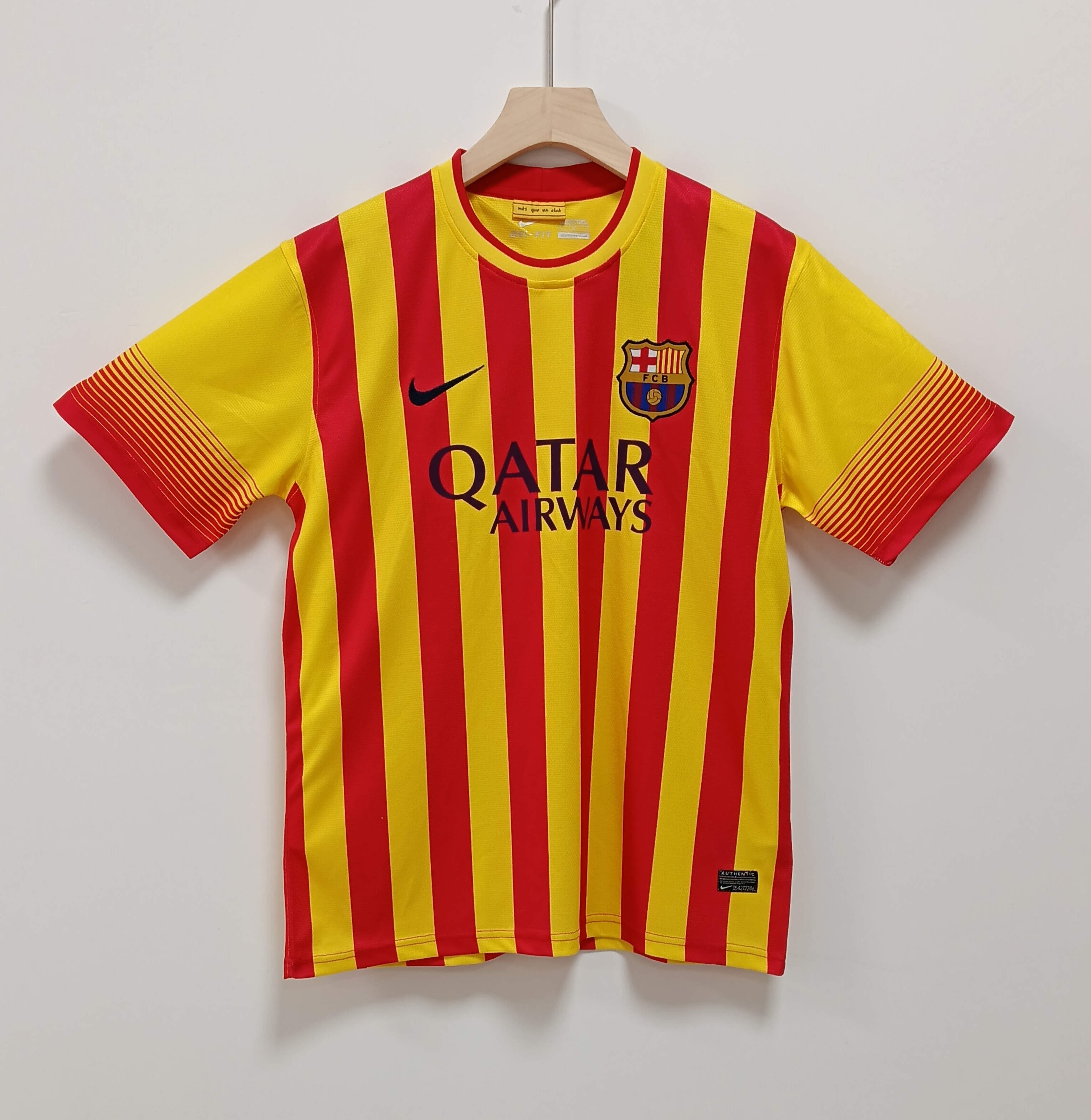 13-14 Retro Version FC Barcelona Away Jersey