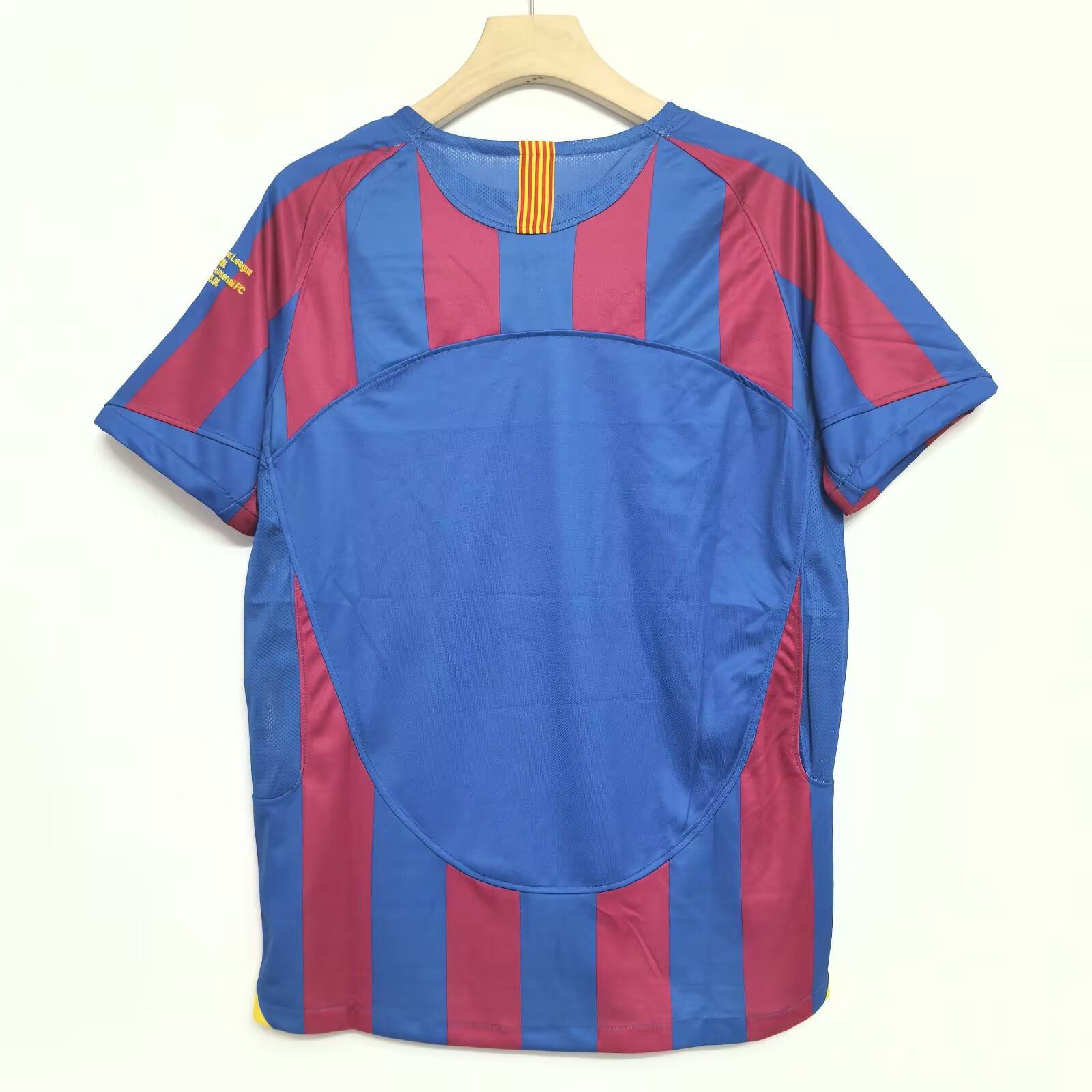 05-06 Retro Version FC Barcelona Home Jersey