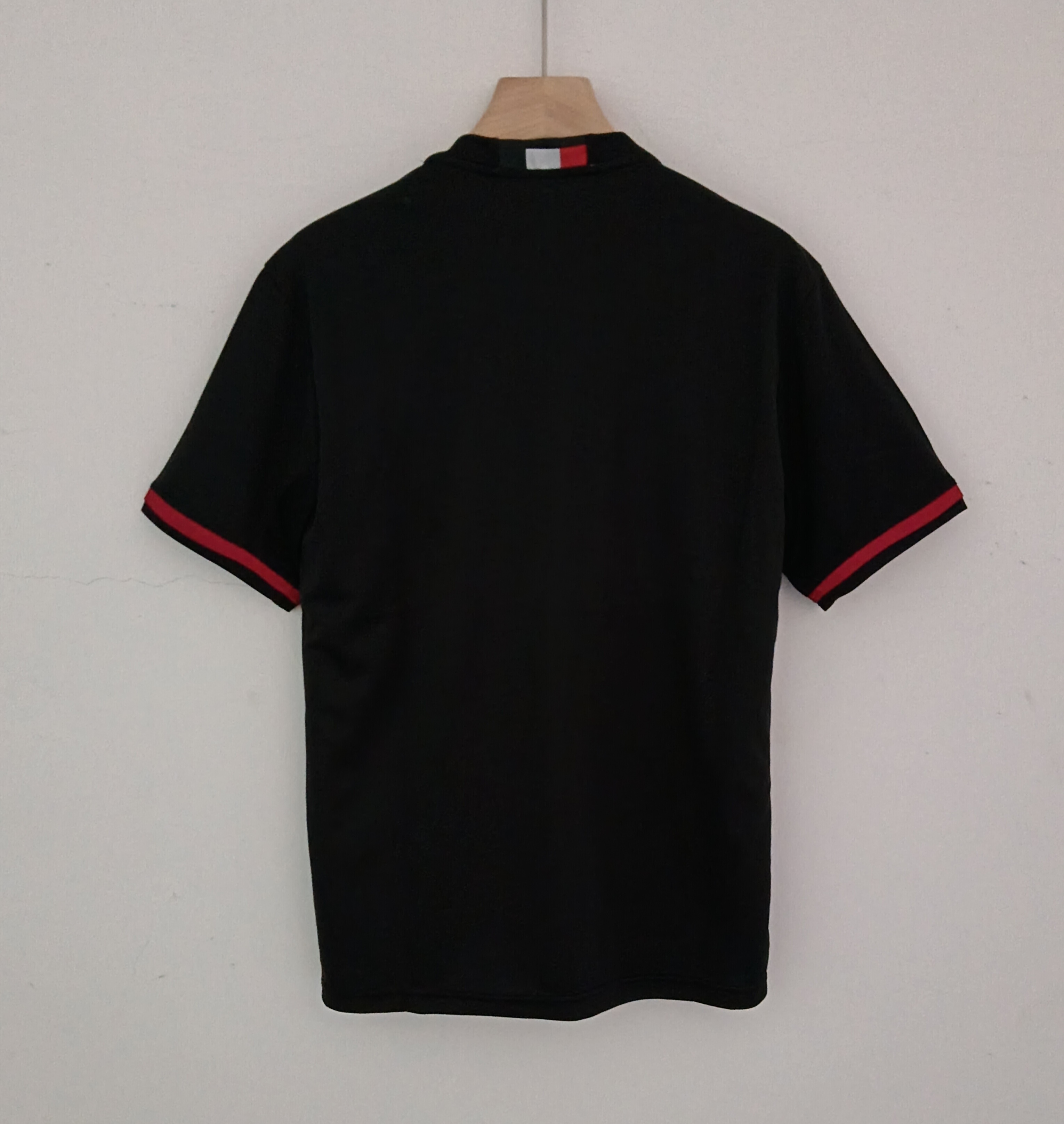 16-17 Retro Version AC Milan Home Jersey