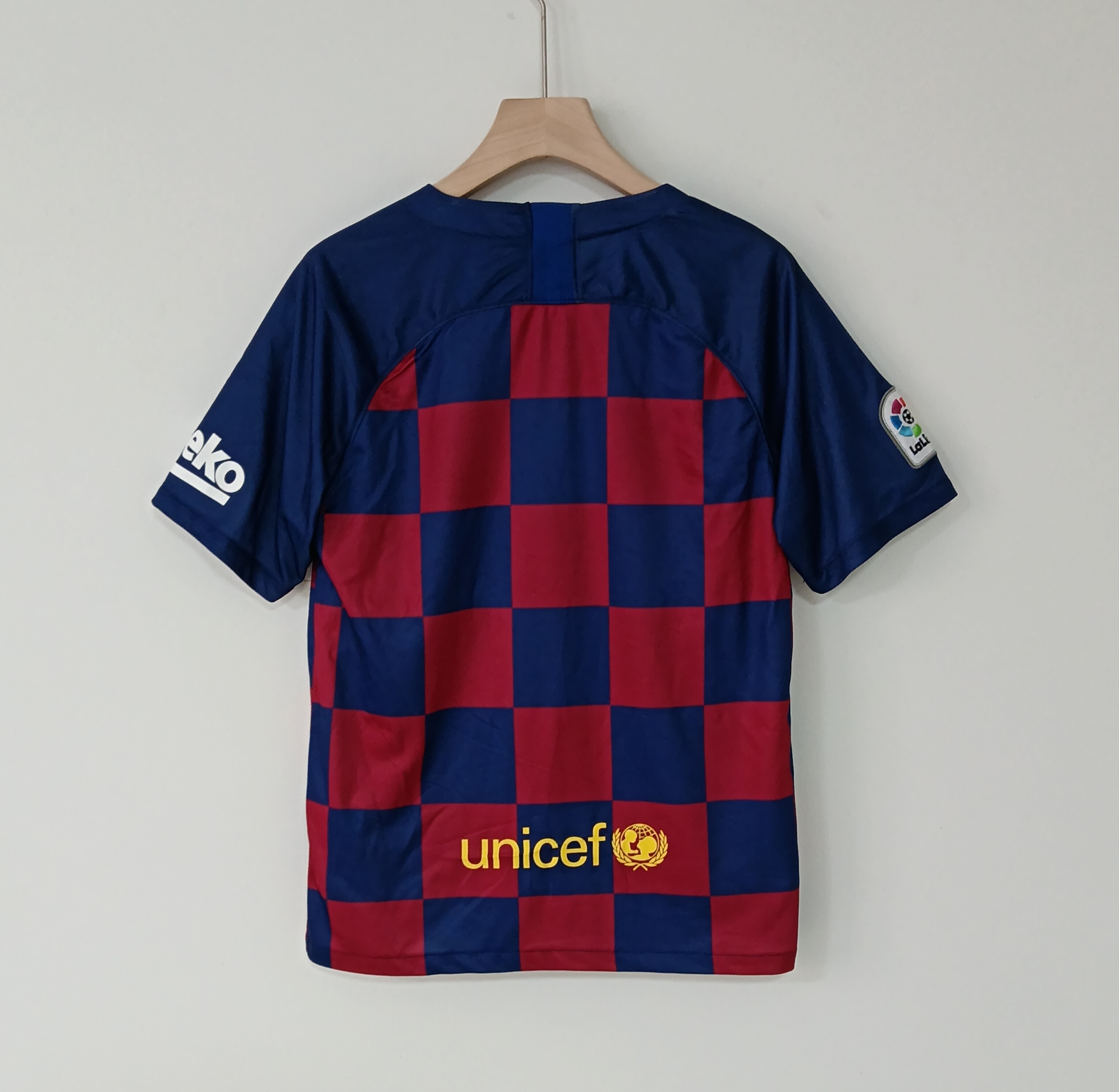 19-20 Retro Version FC Barcelona Home Jersey