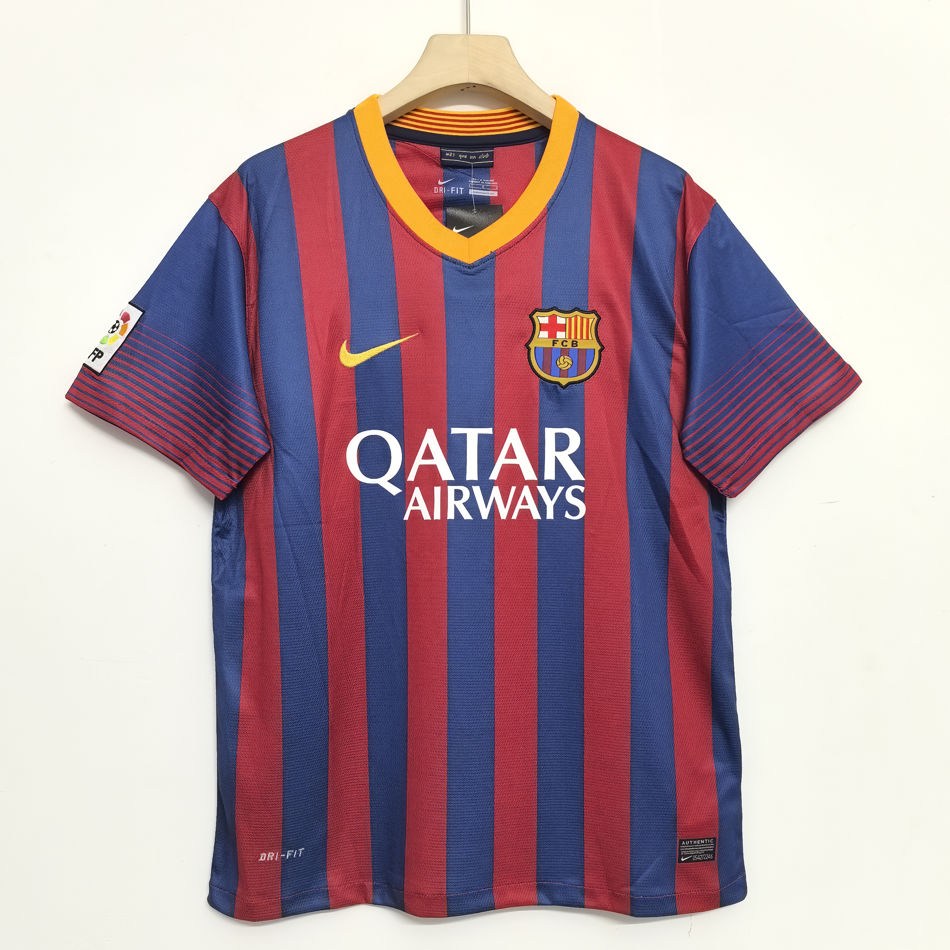 13-14 Retro Version FC Barcelona Home Jersey