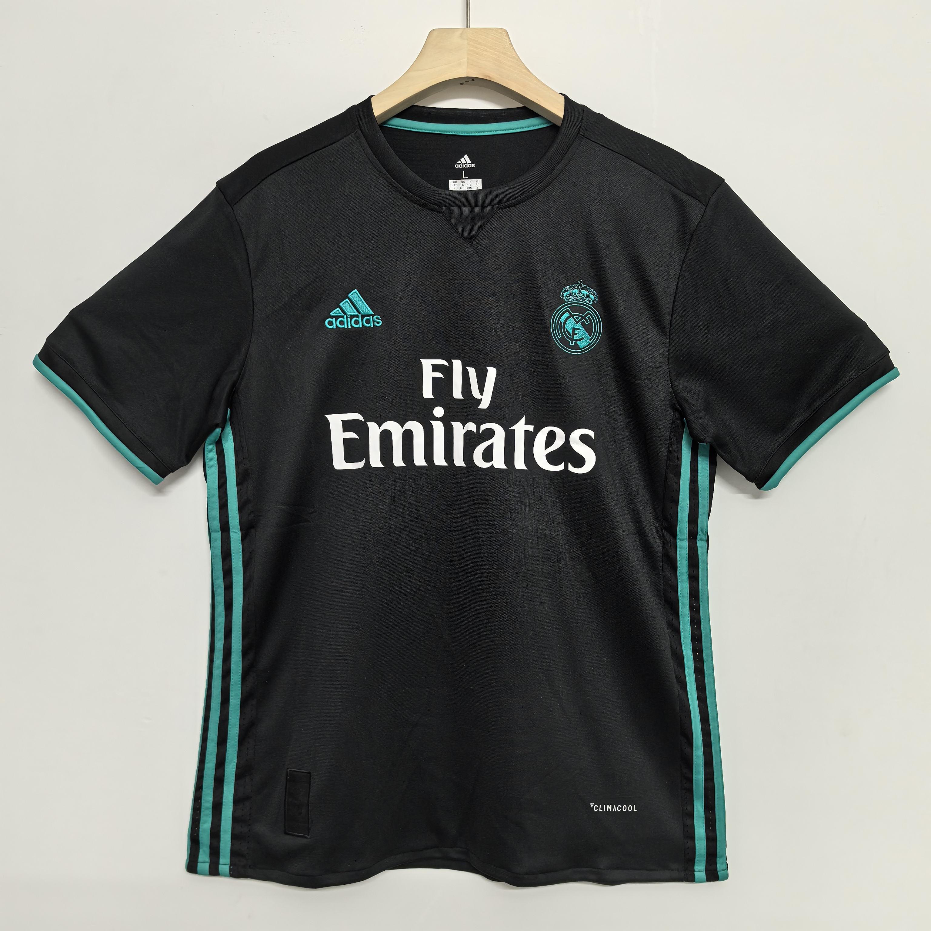 2017/18 Retro Version Real Madrid Away Jersey