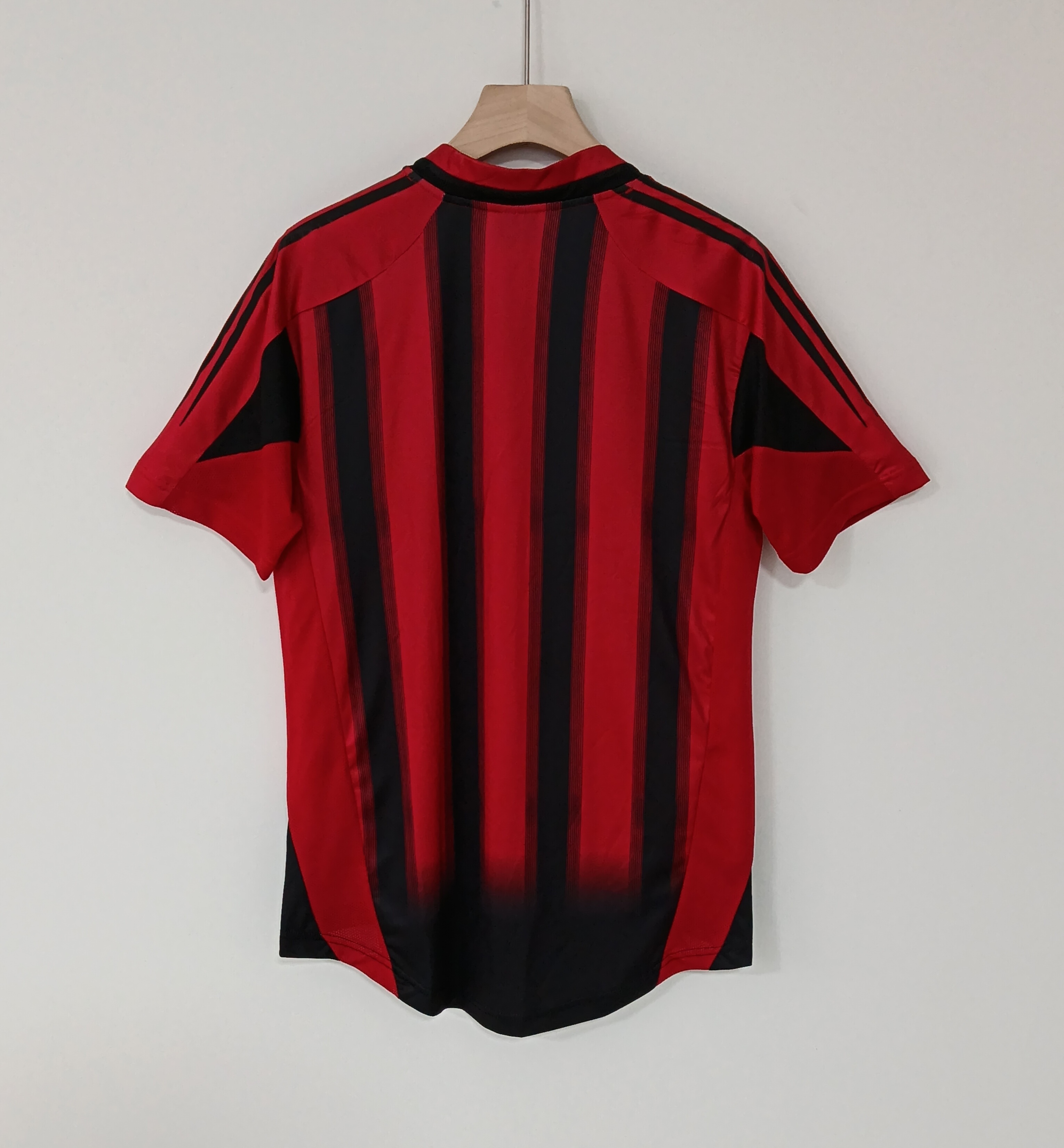 04-05 Retro Version AC Milan Home Jersey 