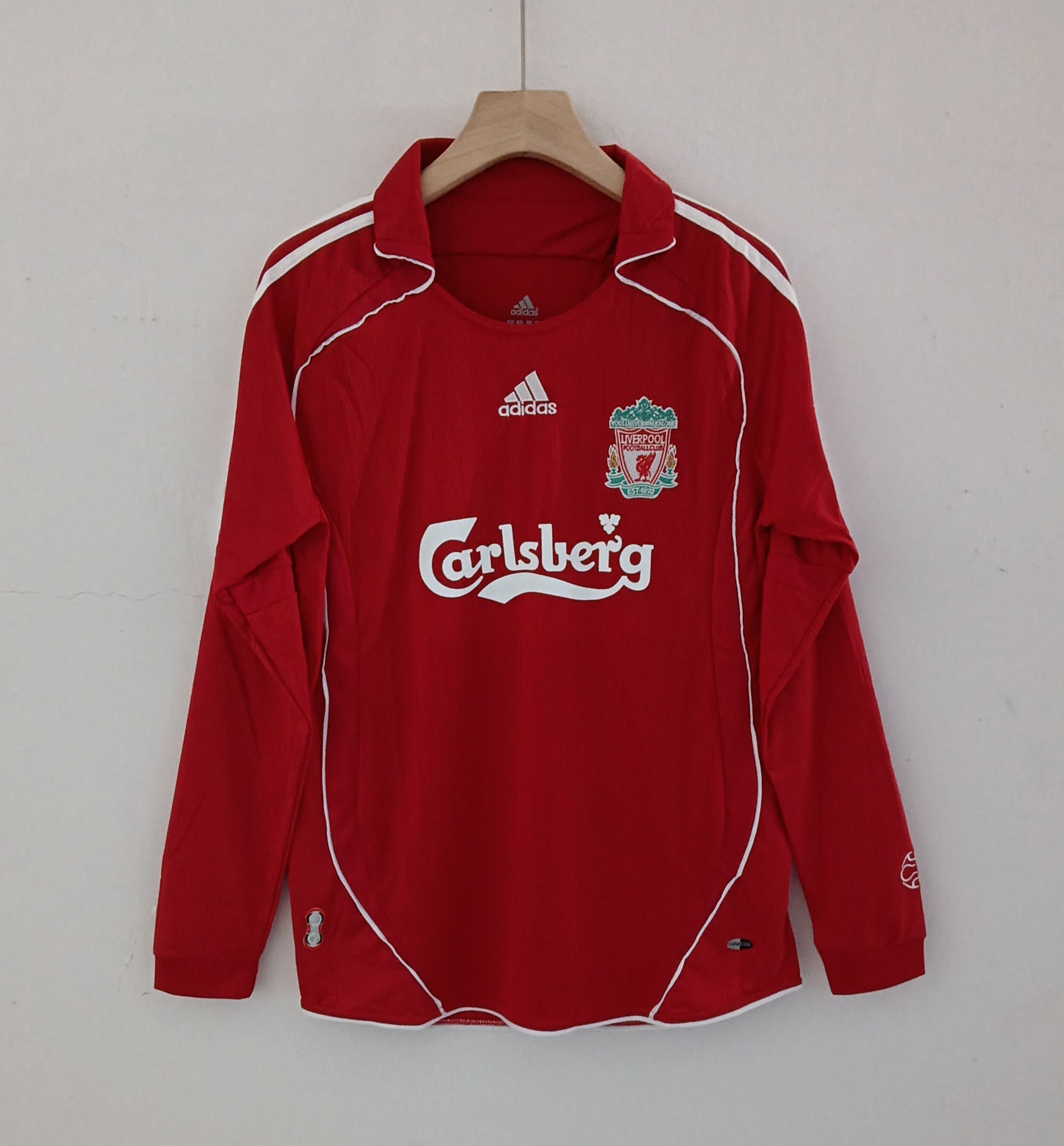 06-08 Liverpool FC Long Sleeve Home Jersey