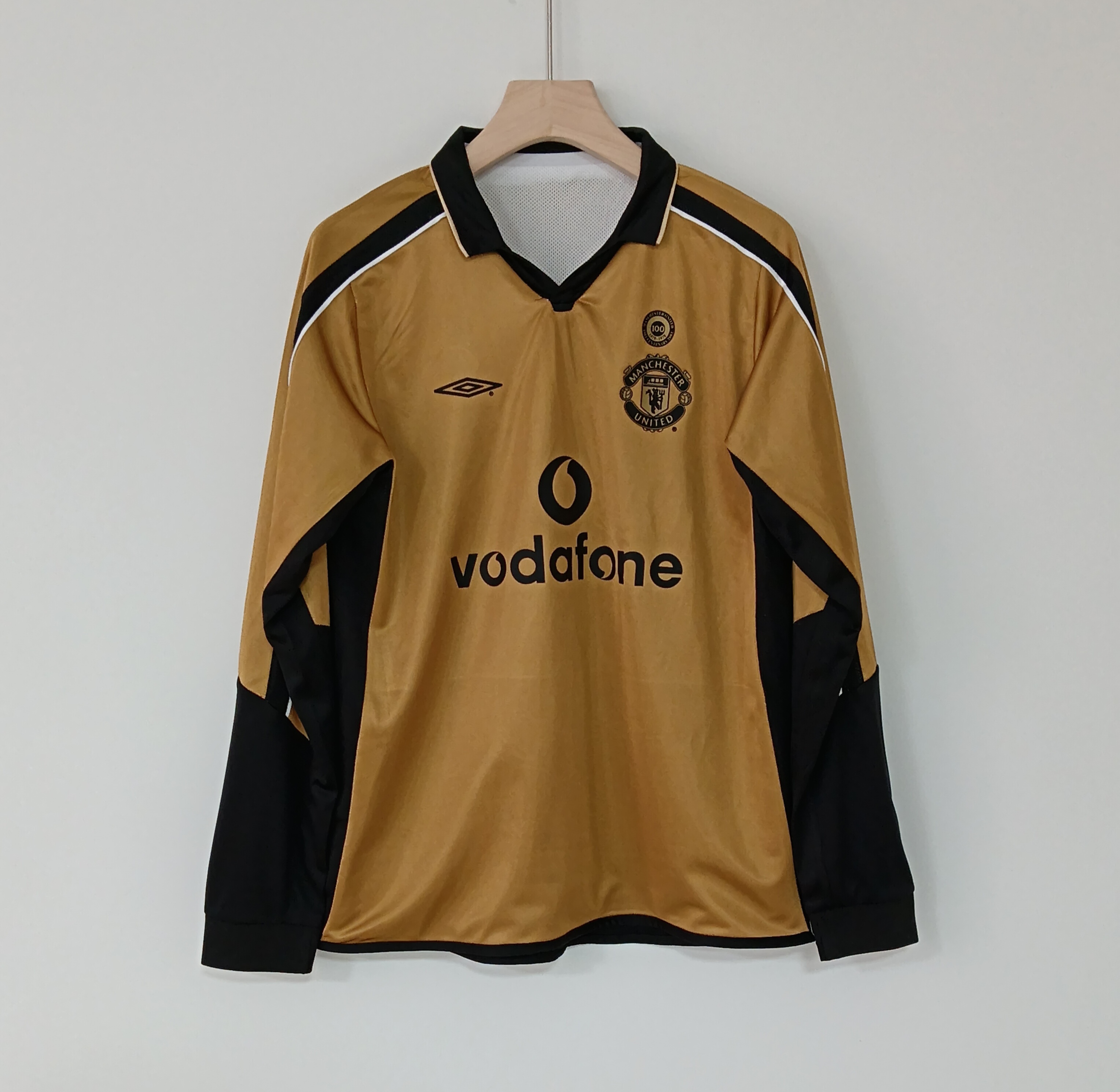 2001-2002 Manchester United Retro Away Jersey