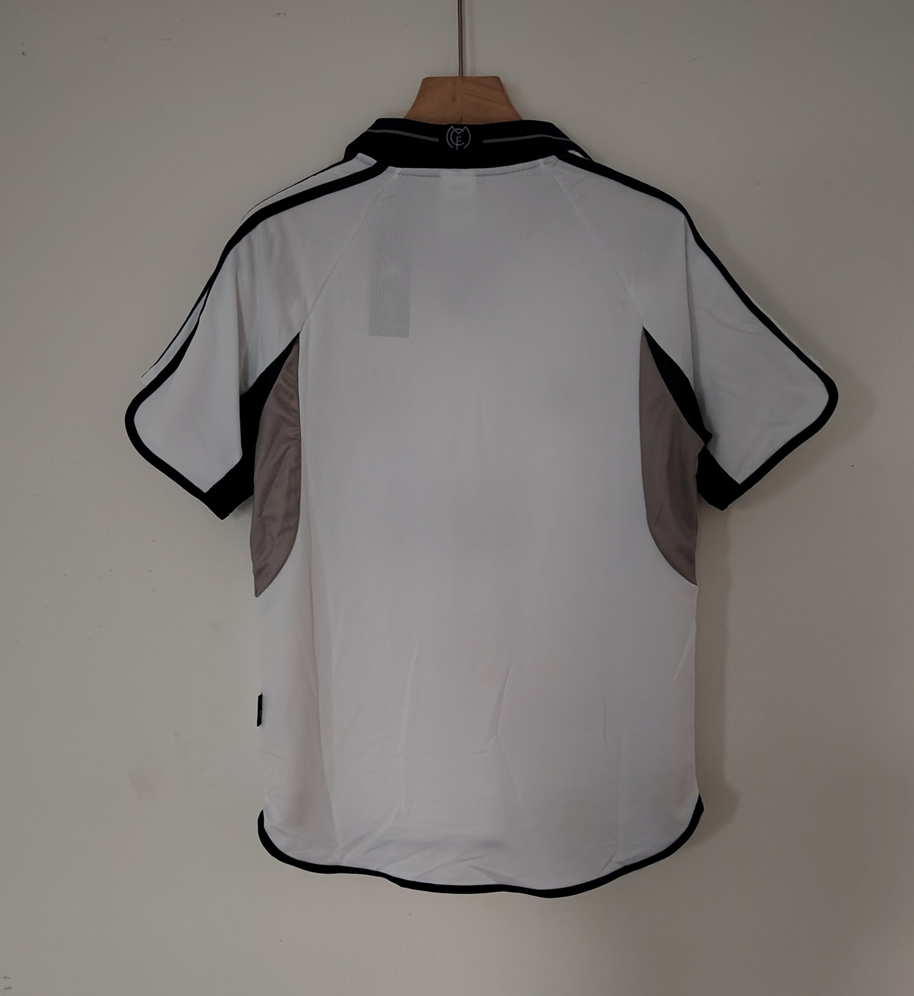  2000-2001 Retro Version Real Madrid Home Jersey