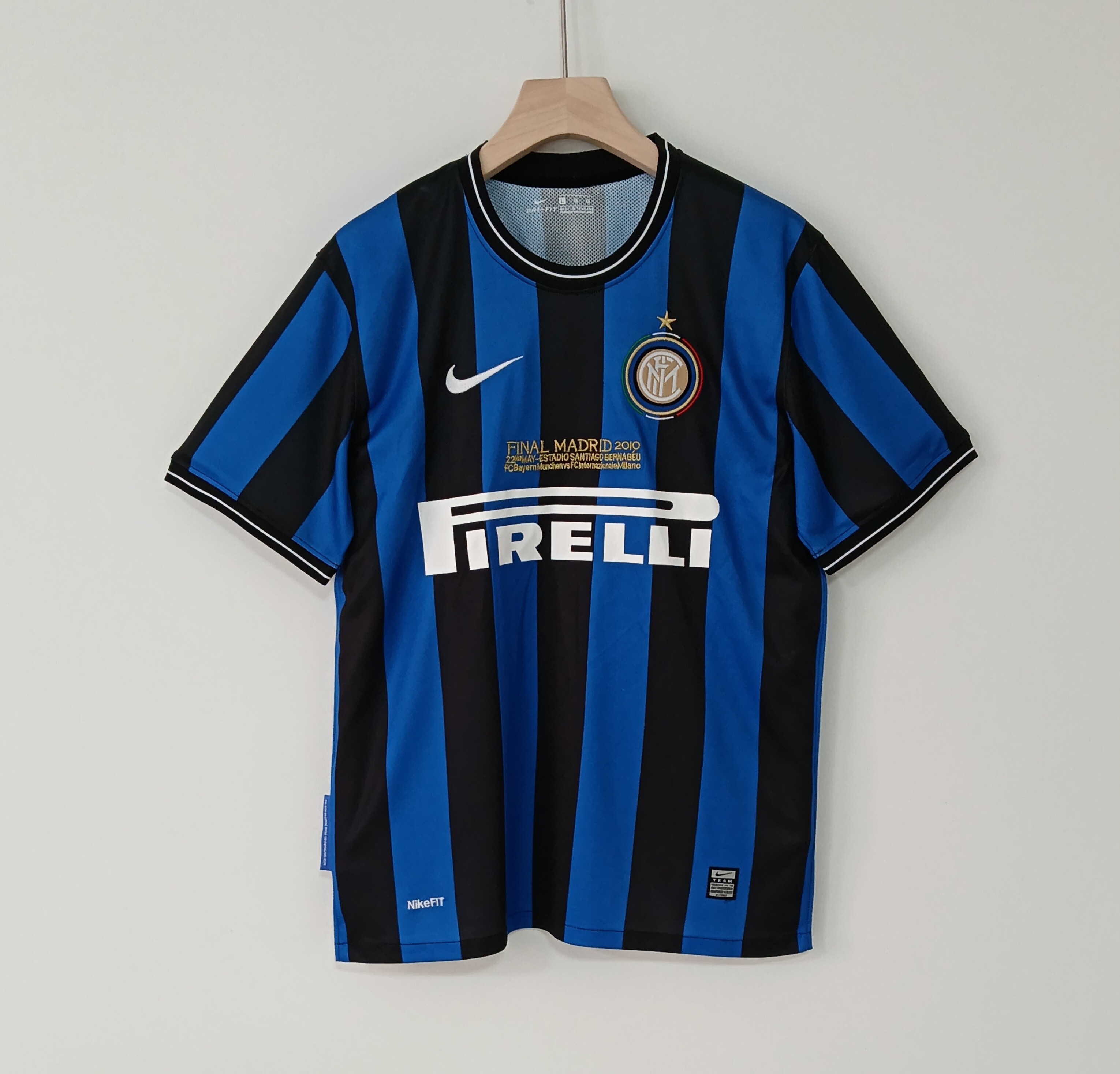 09-10 Retro Version Inter Milan Home Jersey