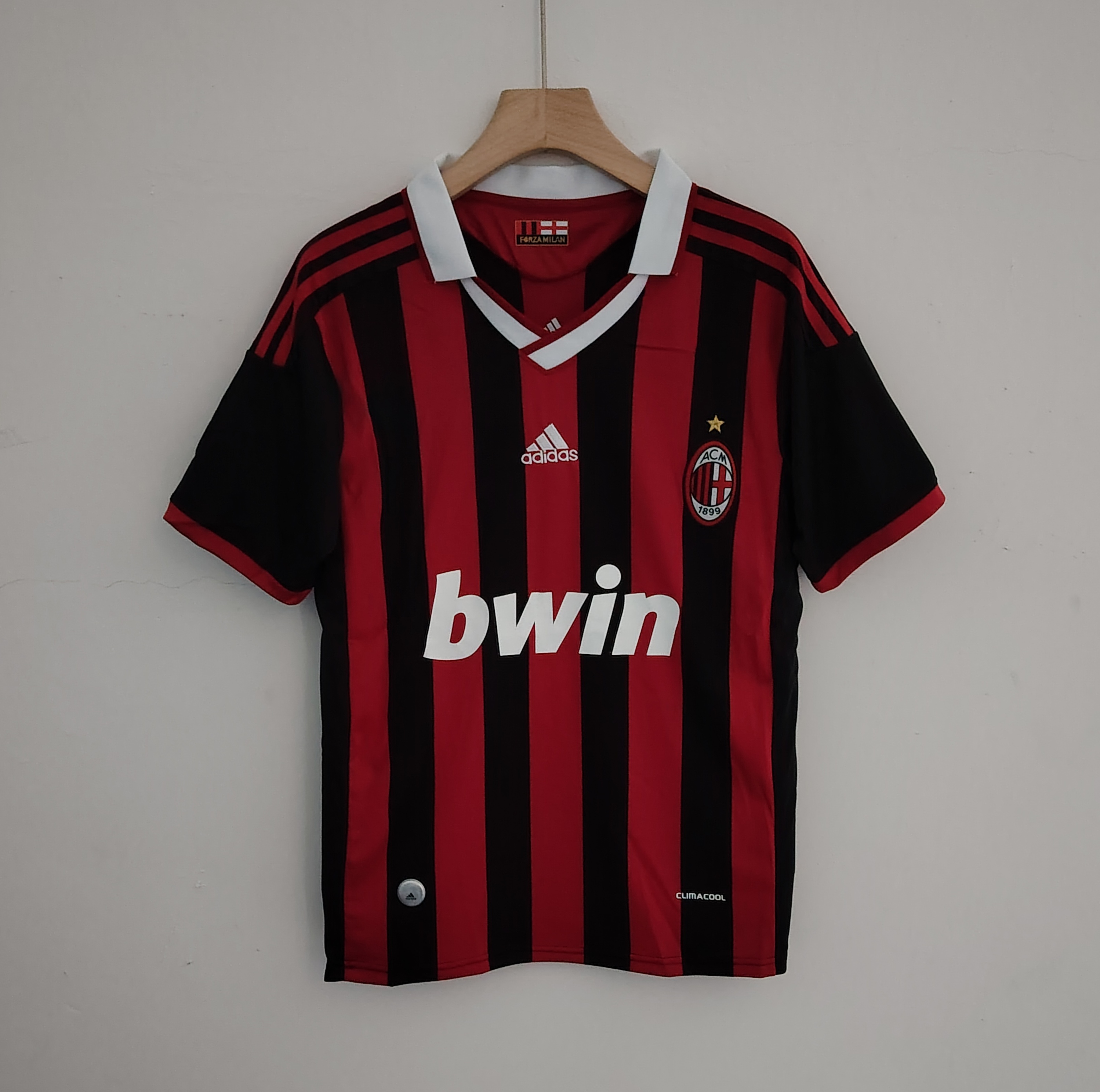 09-10 Retro Version AC Milan Home Jersey