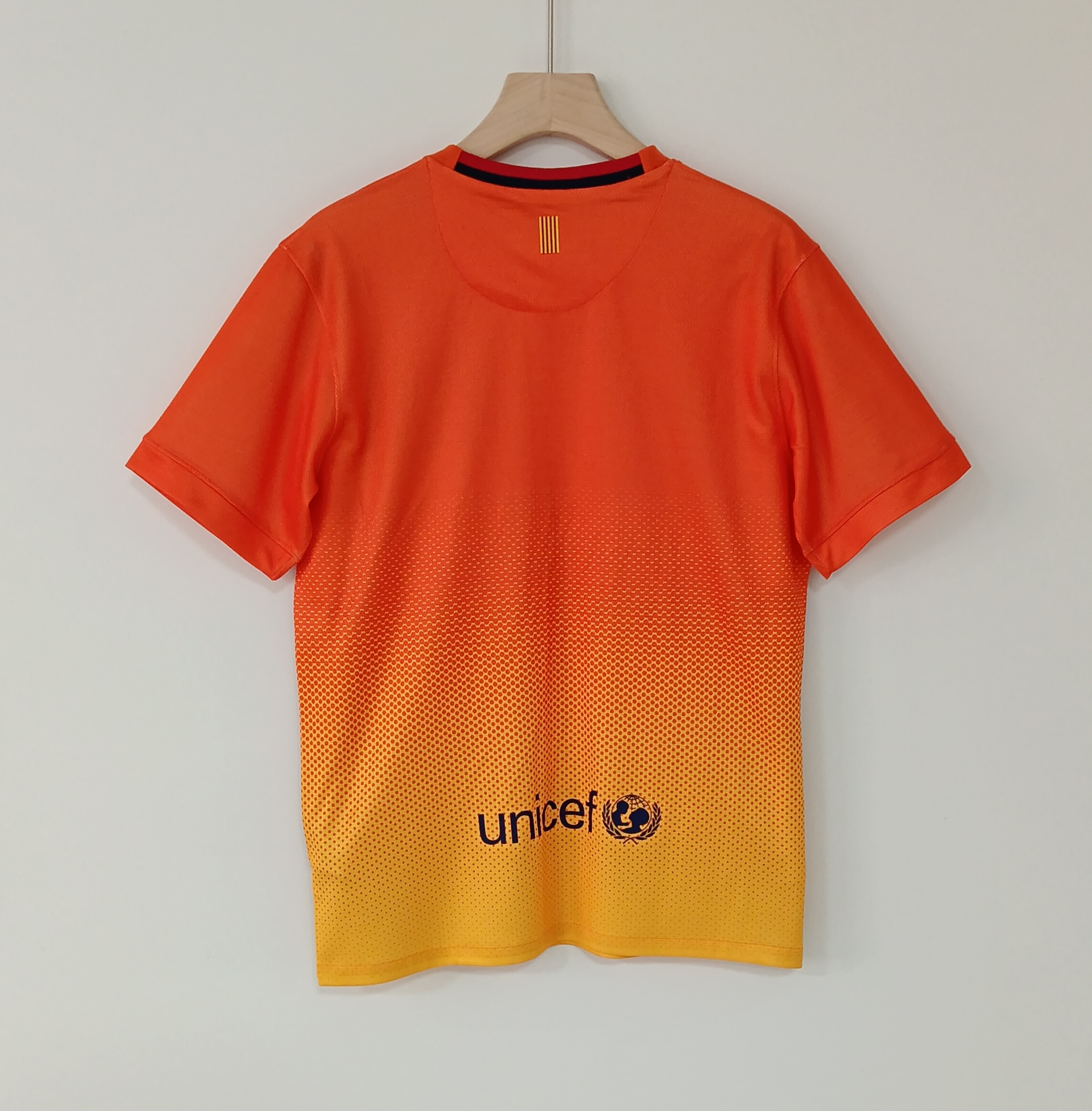12-13 Retro Version FC Barcelona Away Jersey