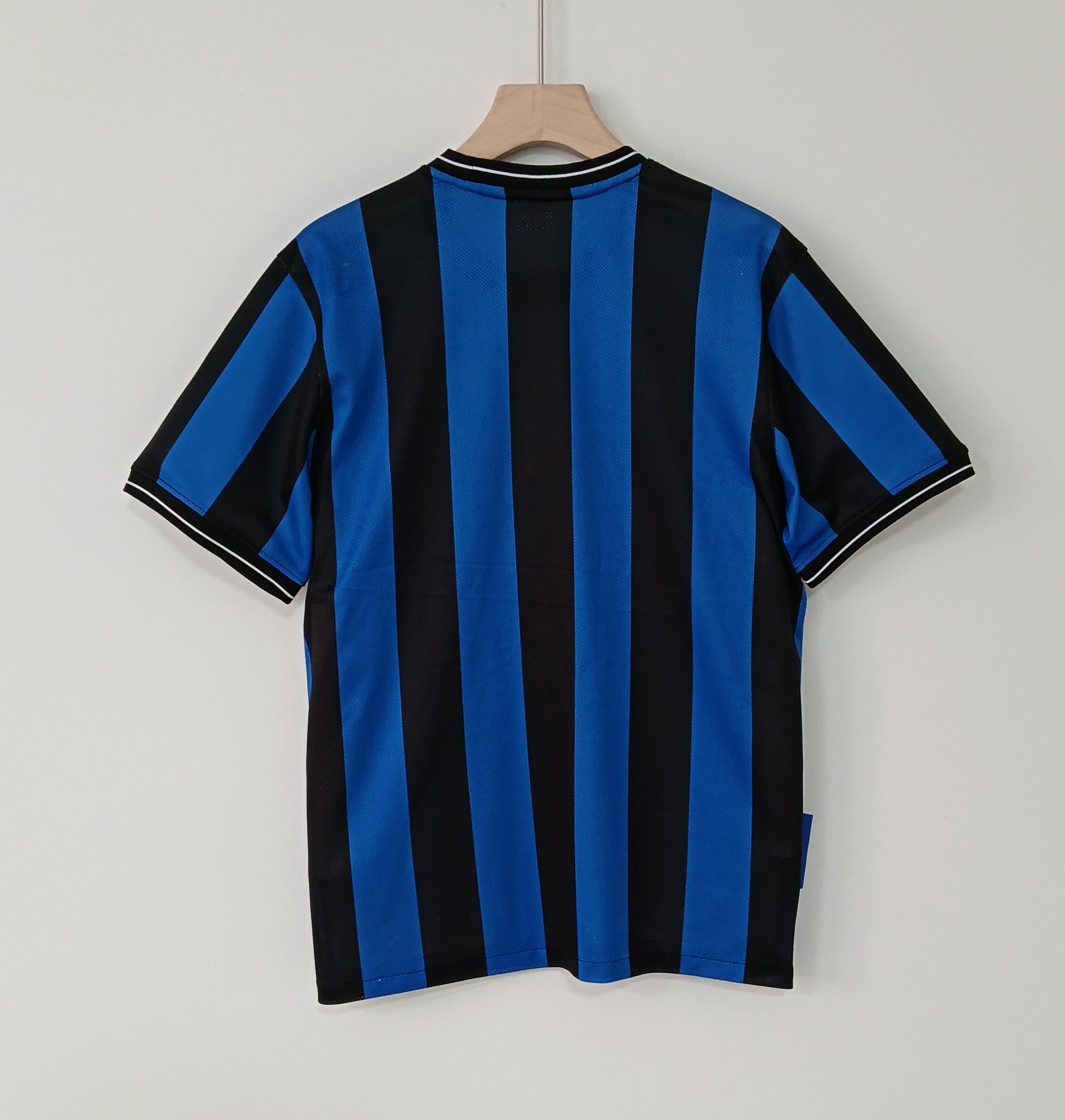 09-10 Retro Version Inter Milan Home Jersey