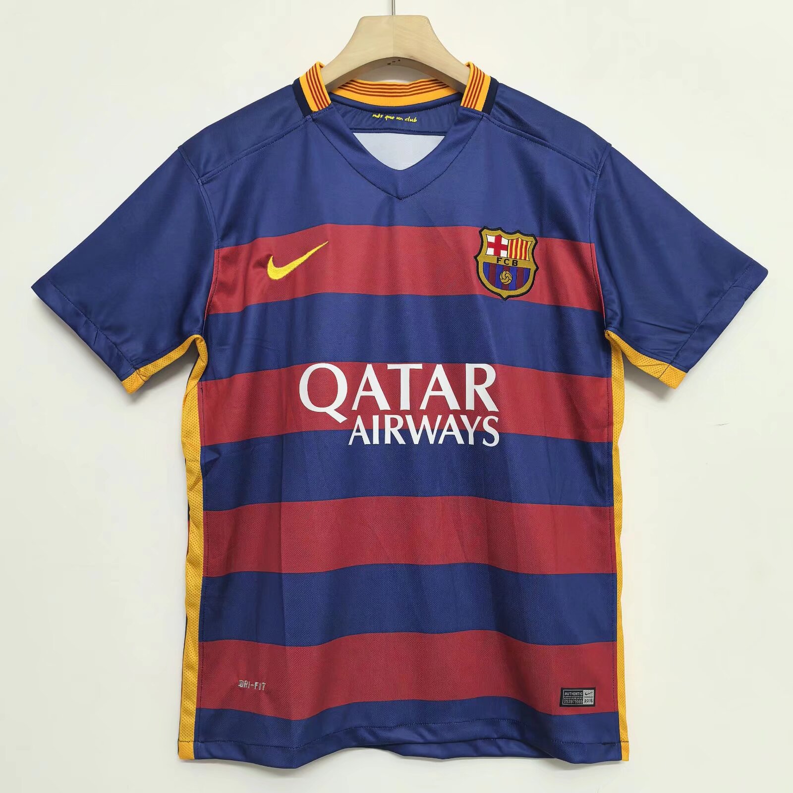 15-16 Retro Version FC Barcelona Home Jersey