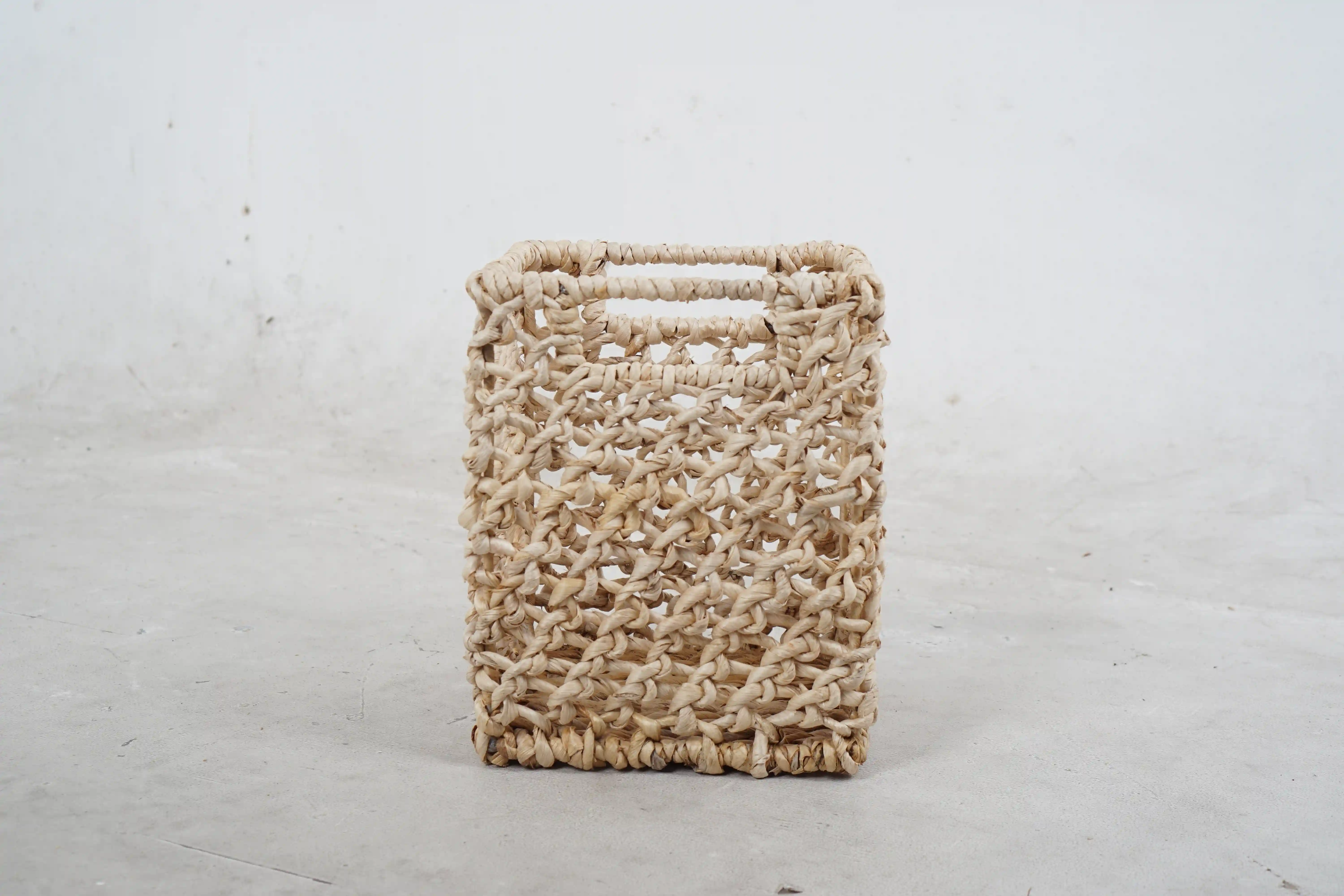 YUMARA BANANA BARK BASKET