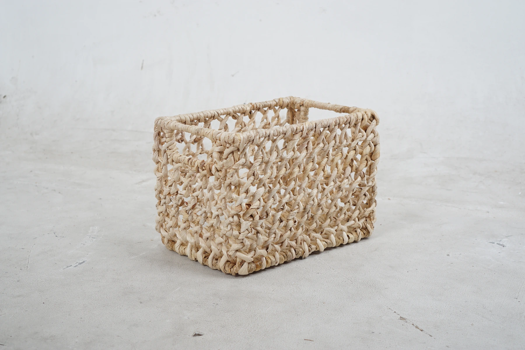ARRAYAS BANANA BARK BASKET S