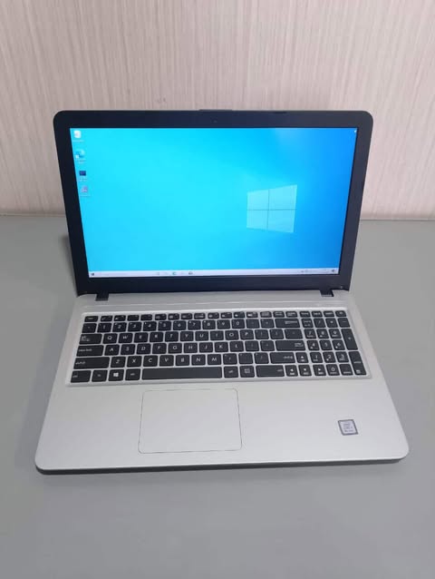 ASUS -CORE I5 -8TH GEN.256-8GB