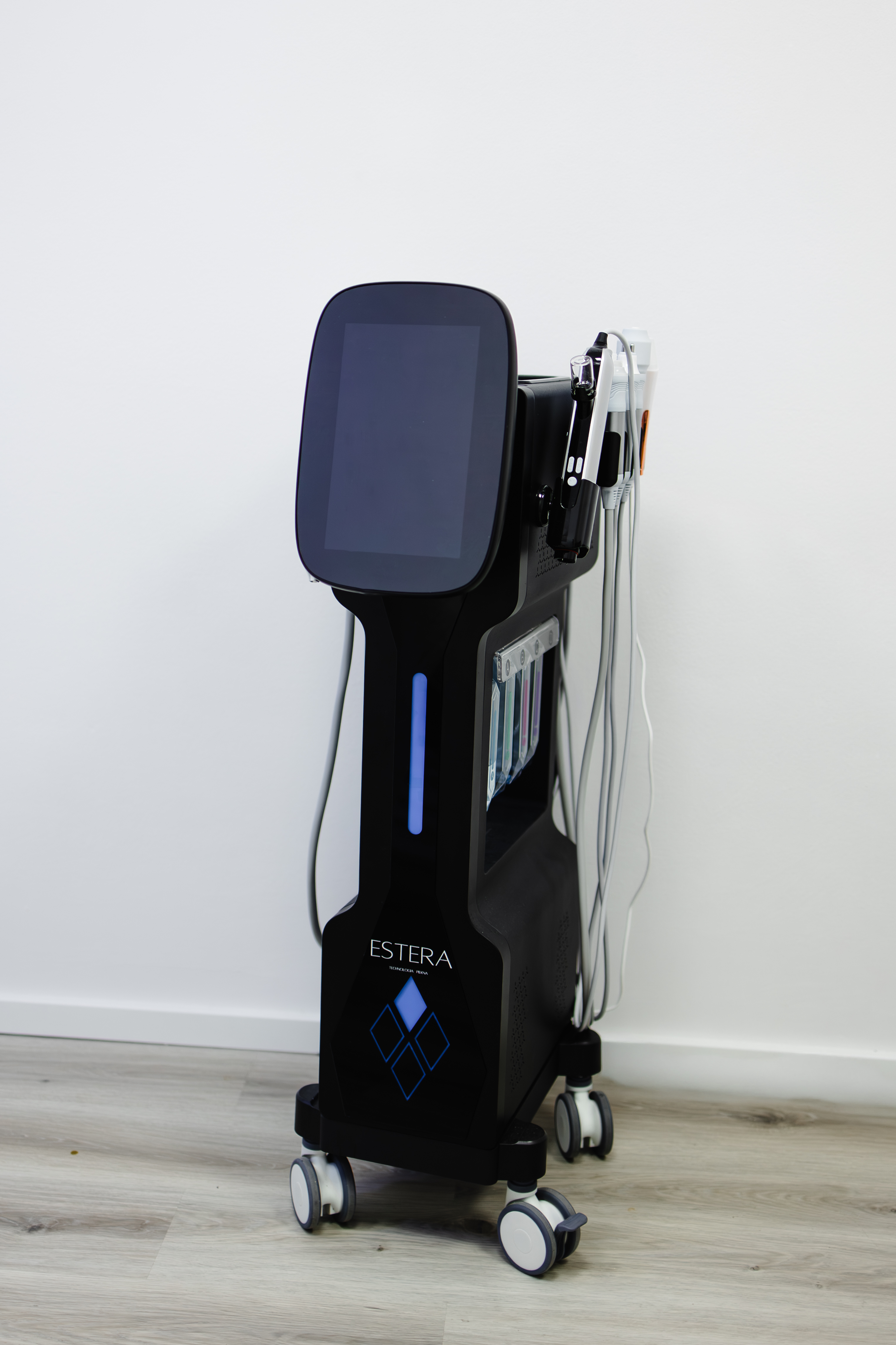 INFINYTY Kombajn kosmetyczny 10 in 1 