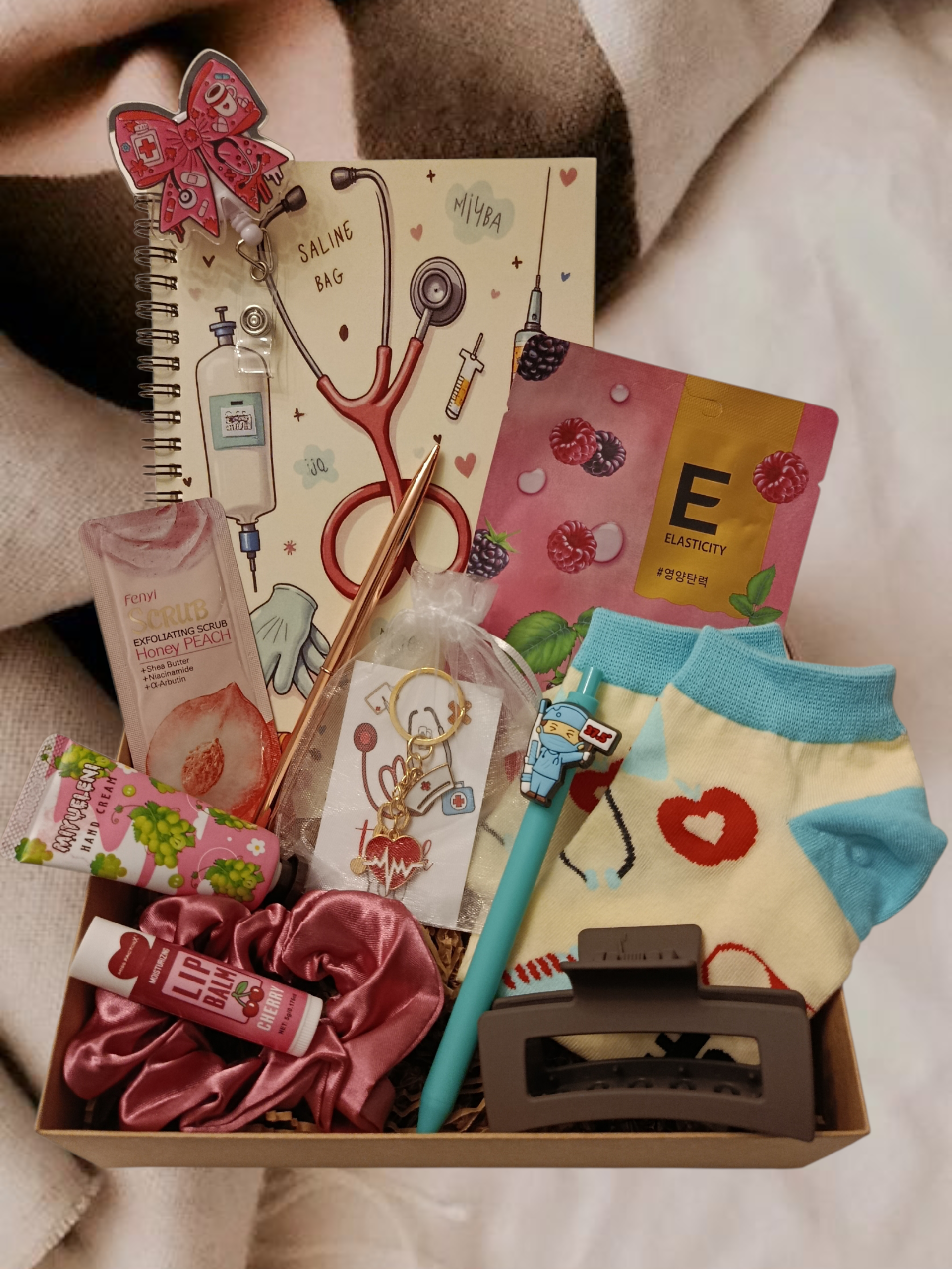 Dovanų dėžutė NR.40