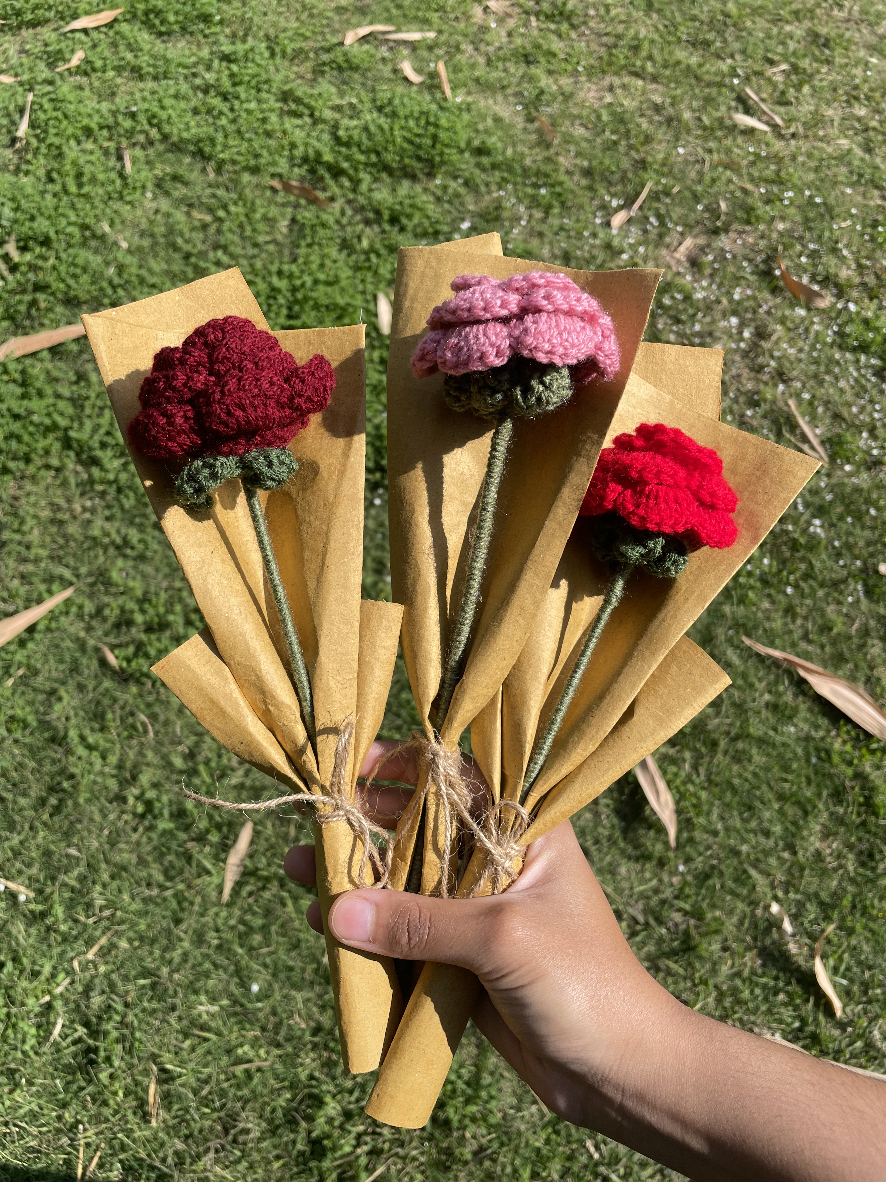 Budding Romance - Smol Rose
