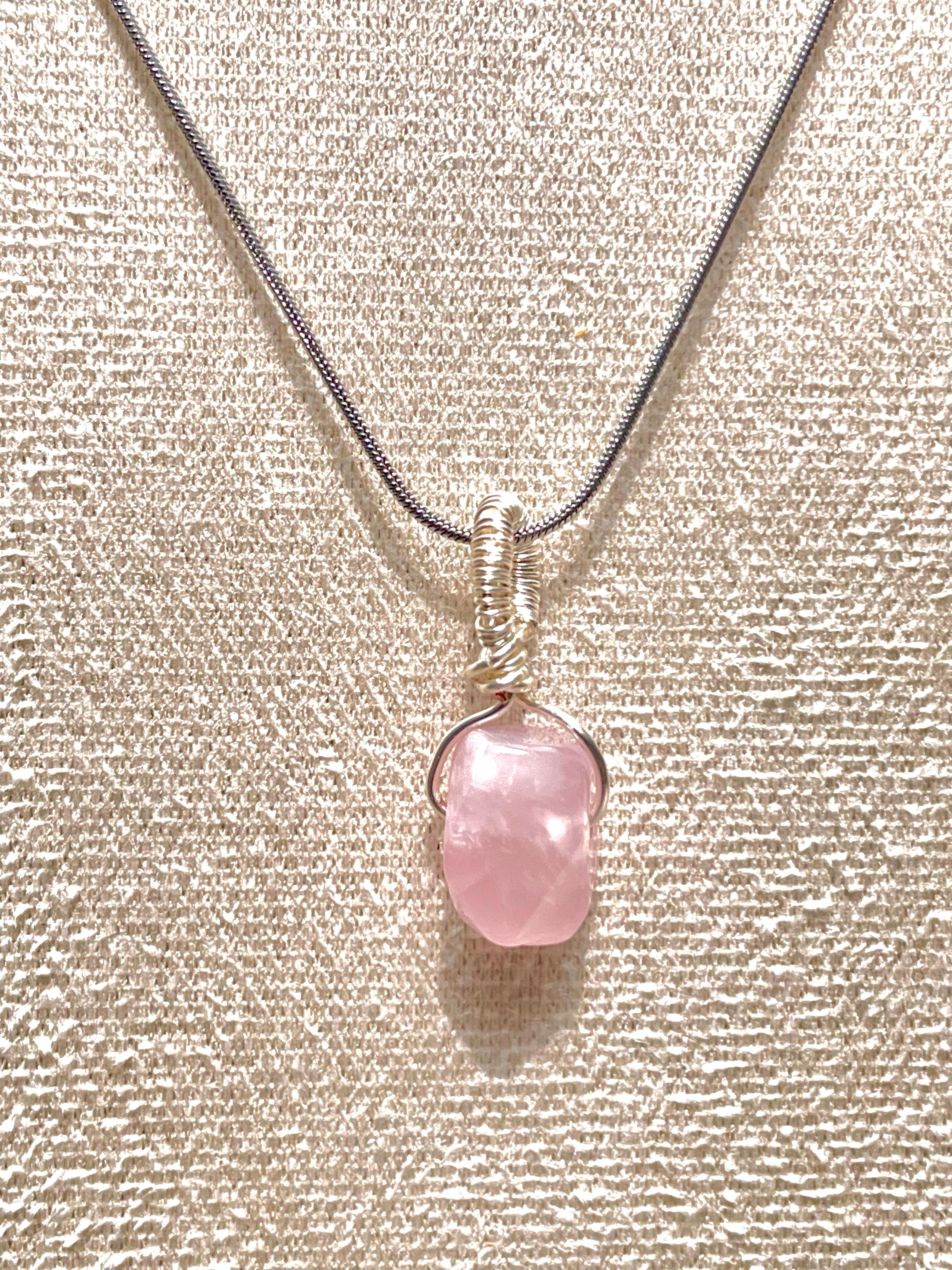 Rose Quartz Vara Pendant