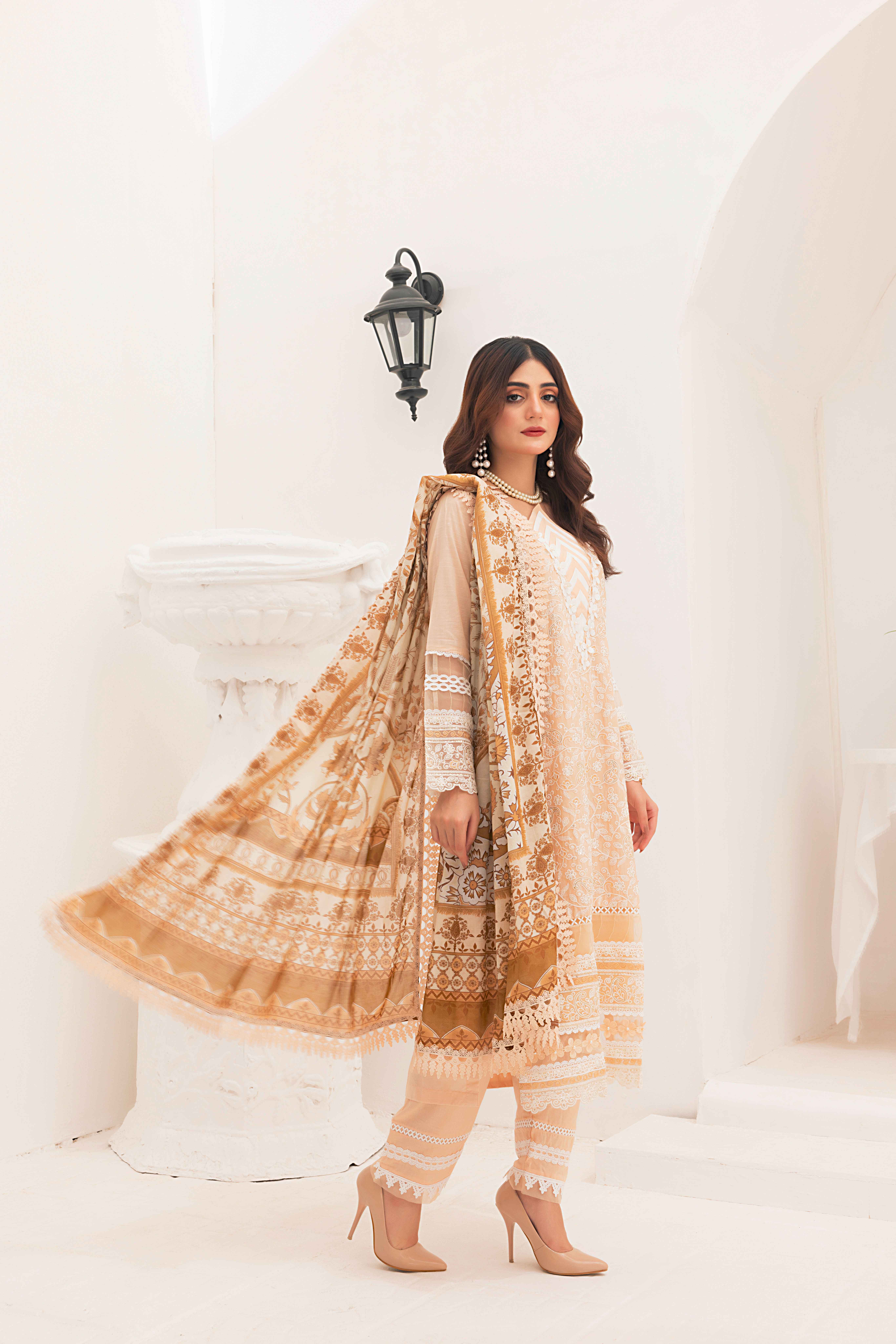 Zaire Lucknowi Chikenkari 