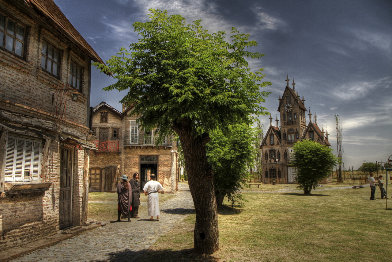 Campanópolis - Aldeia Medieval