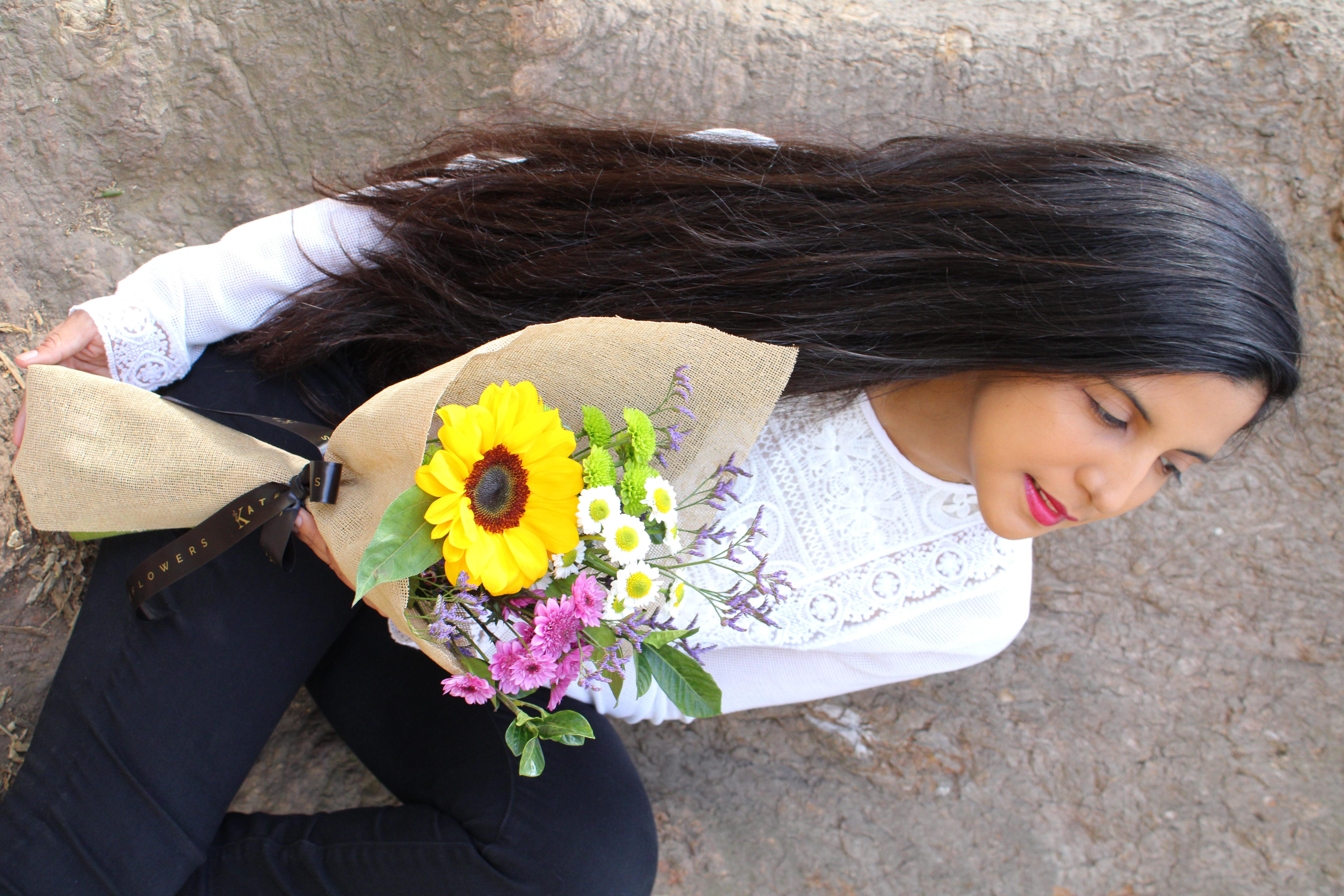 Ramo de 1 girasol y margaritas