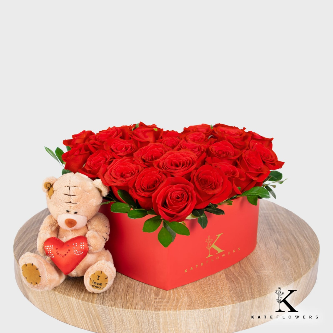 Box de corazón con 25 rosas rojas