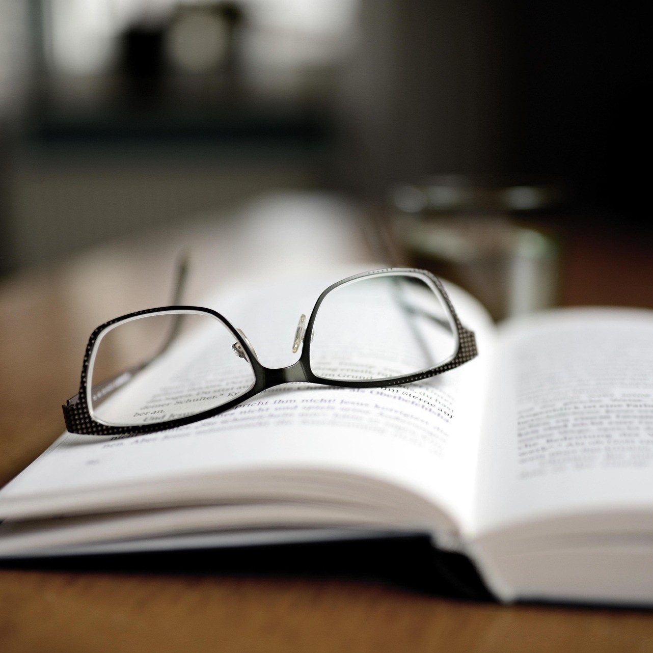 ТЕАТРАЛЬНАЯ ПОЭТИЧЕСКАЯ ШКОЛА